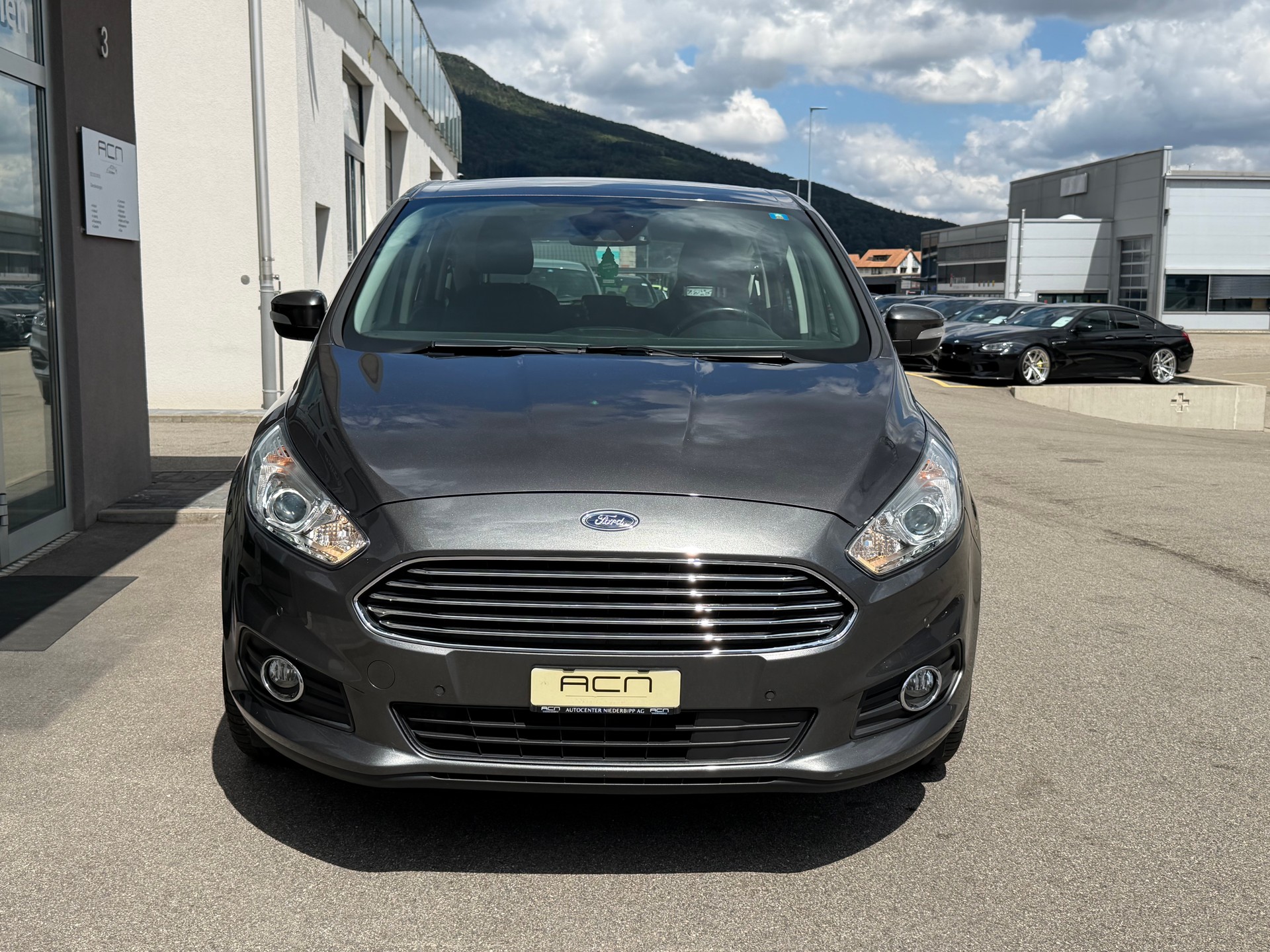 FORD S-Max 1.5 SCTi Titanium-showroom-element-1
