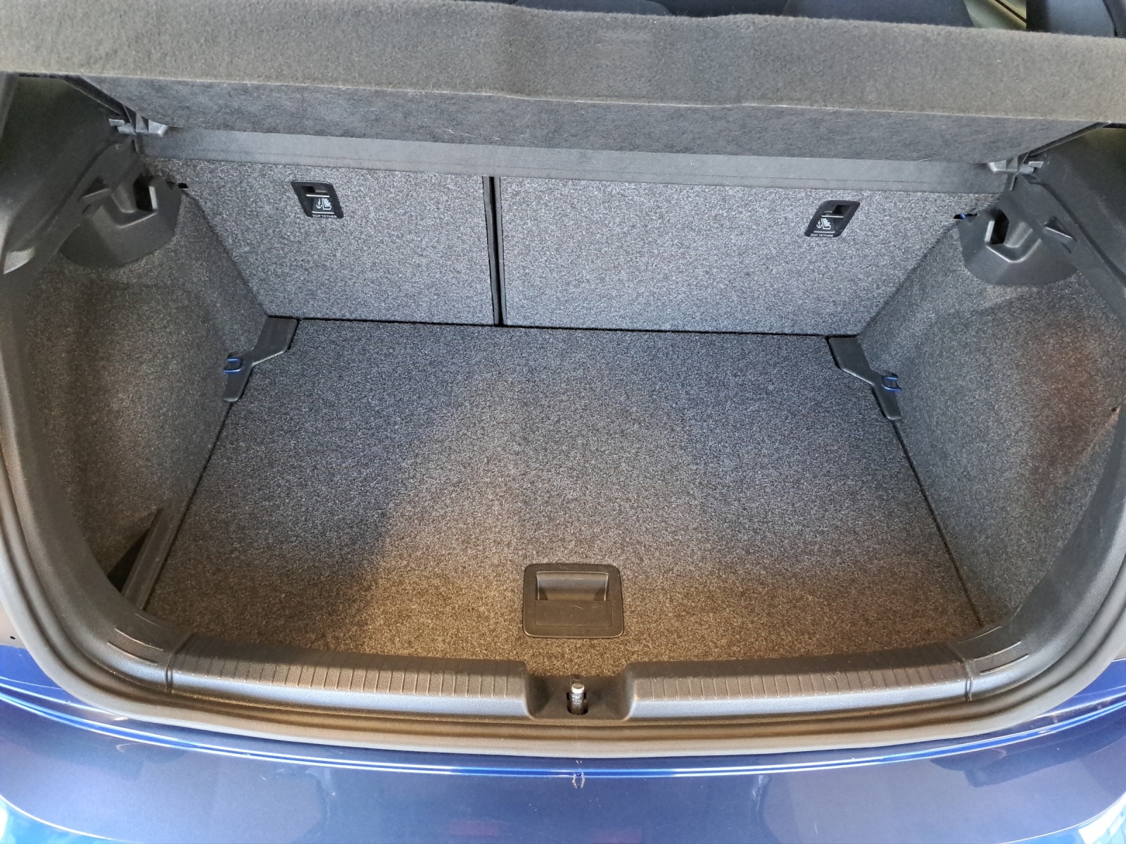 VW Polo 2.0 TSI GTI DSG-image-16