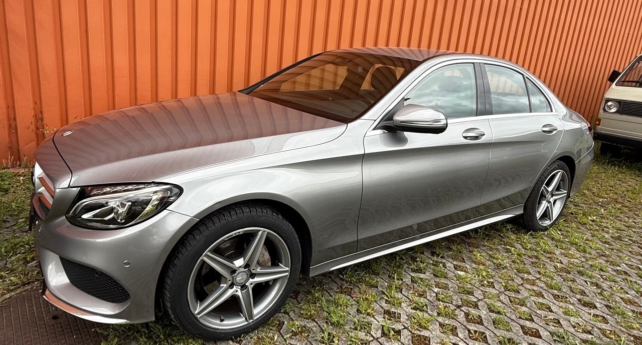 MERCEDES-BENZ C 180 AMG Line-image-4