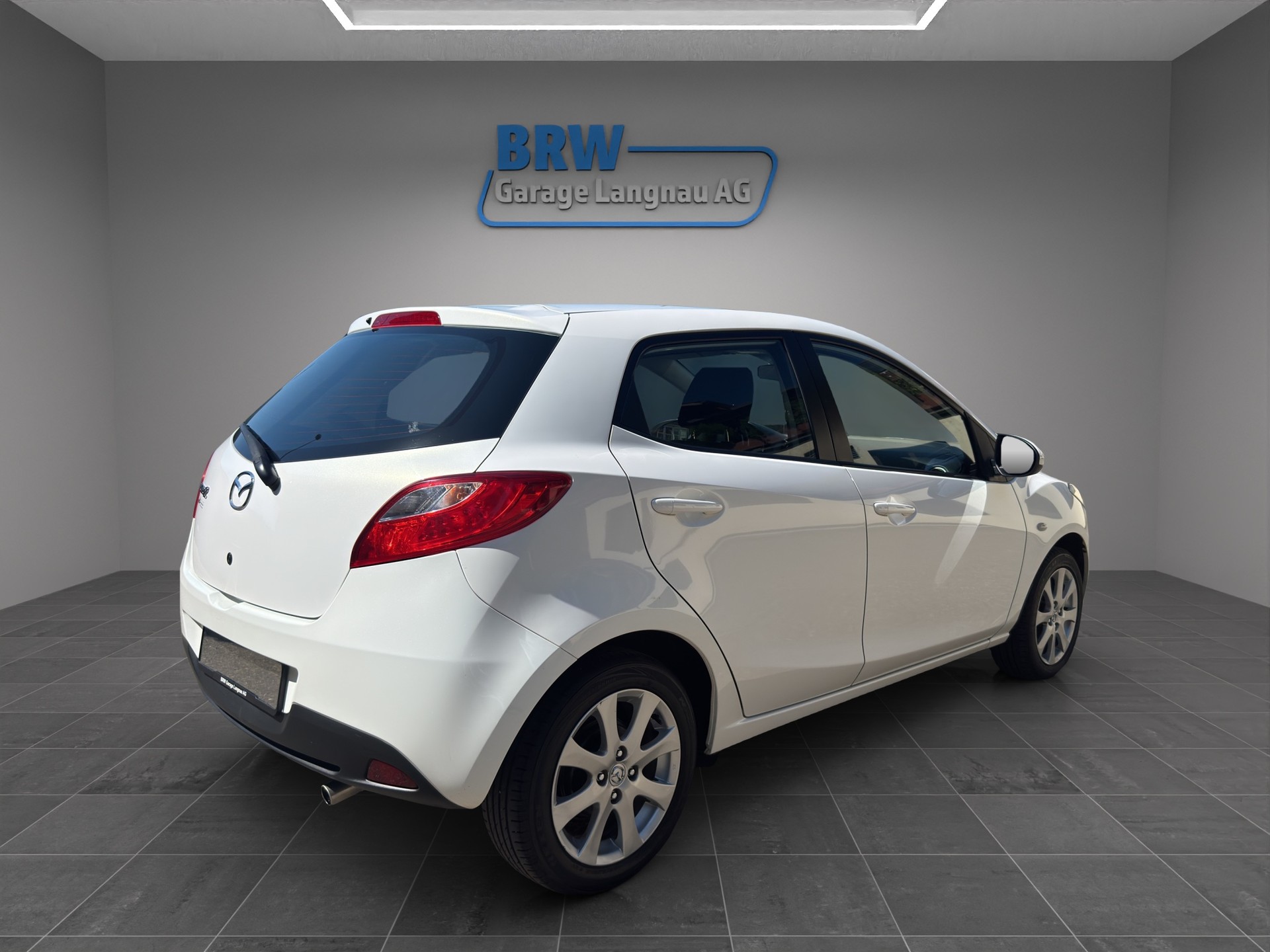 MAZDA 2 1.5i 16V Exclusive Automatic-image-4