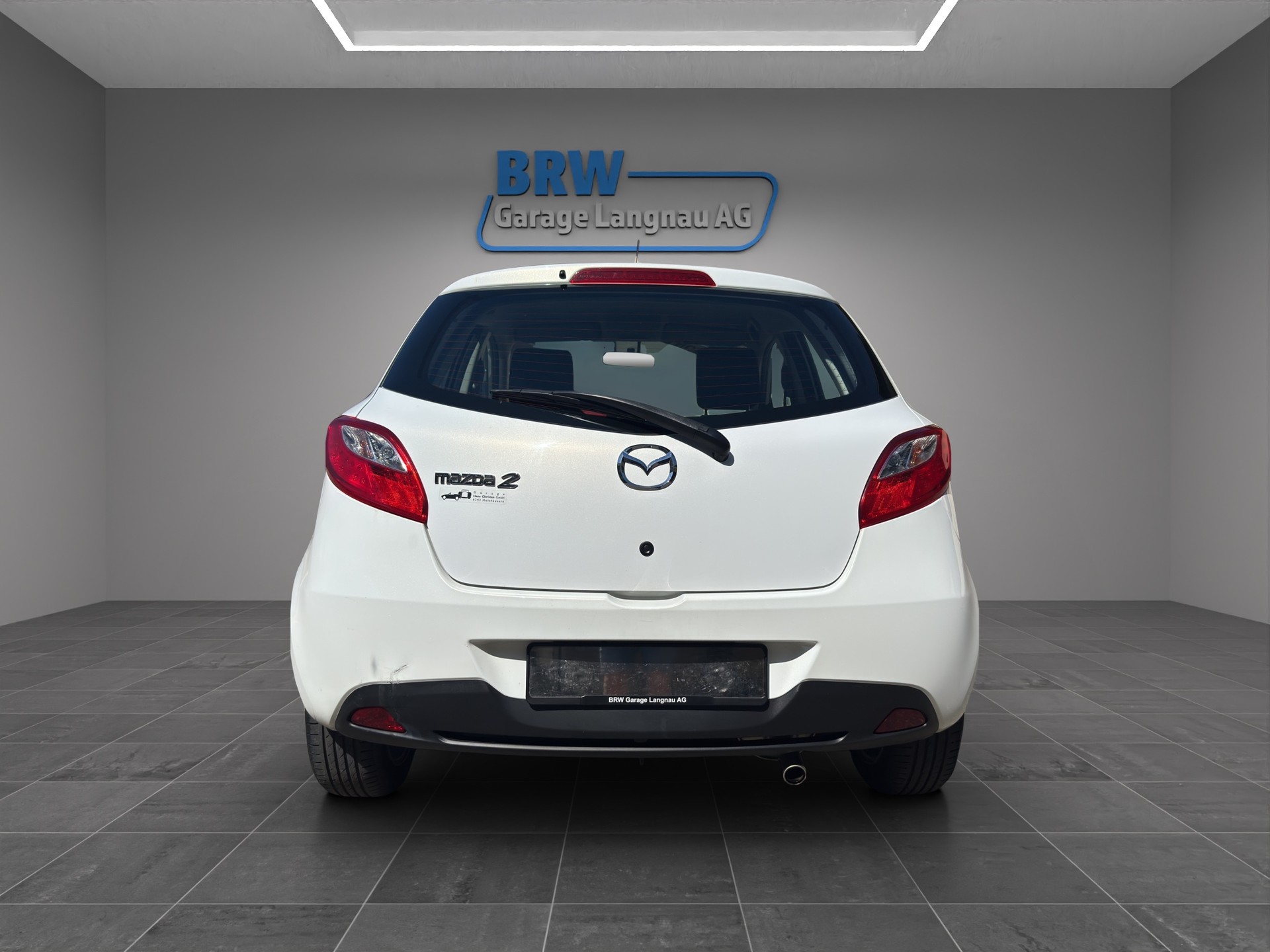 MAZDA 2 1.5i 16V Exclusive Automatic-showroom-element-3