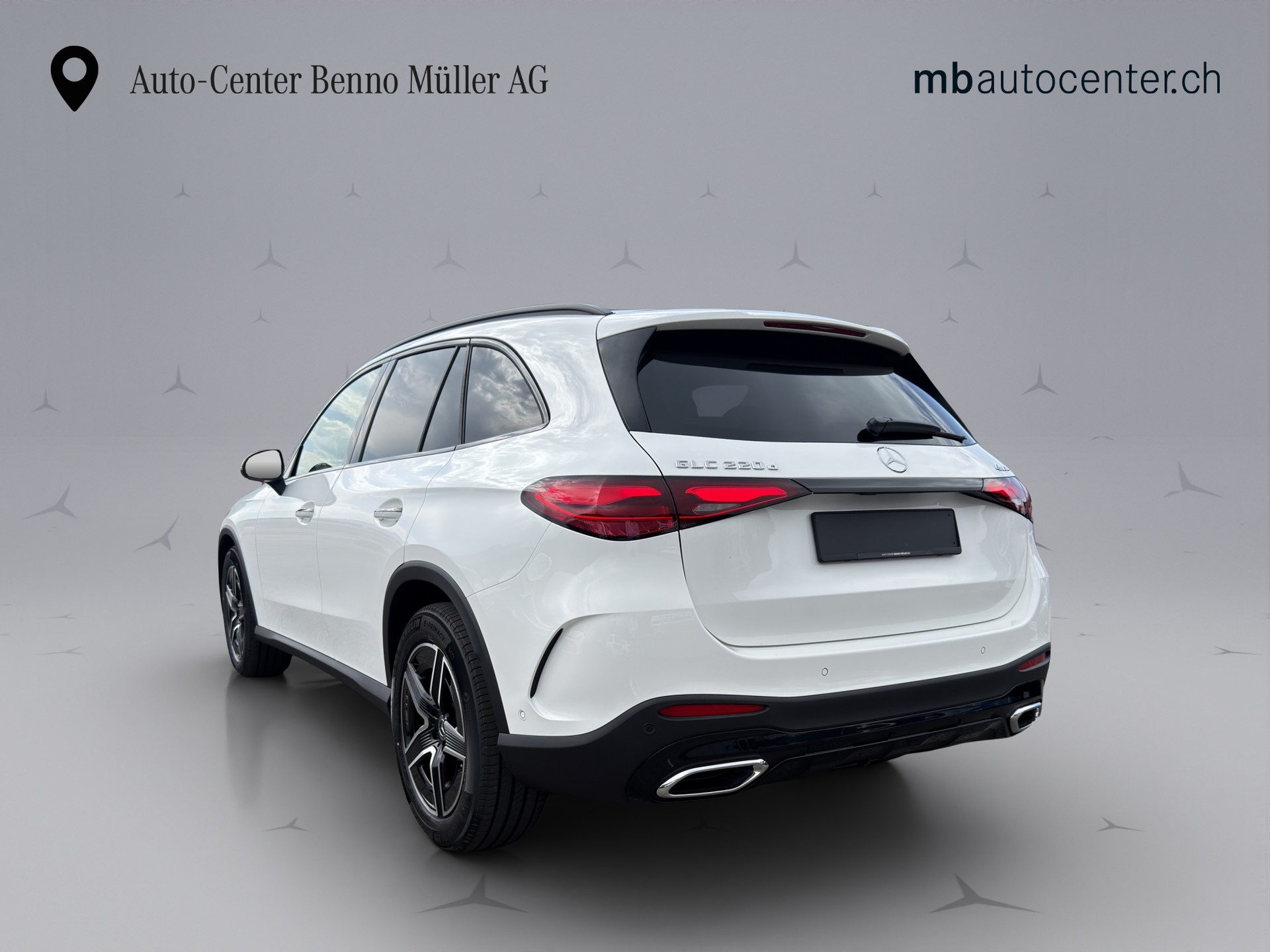 MERCEDES-BENZ GLC 220 d AMG Line 4matic-showroom-element-3