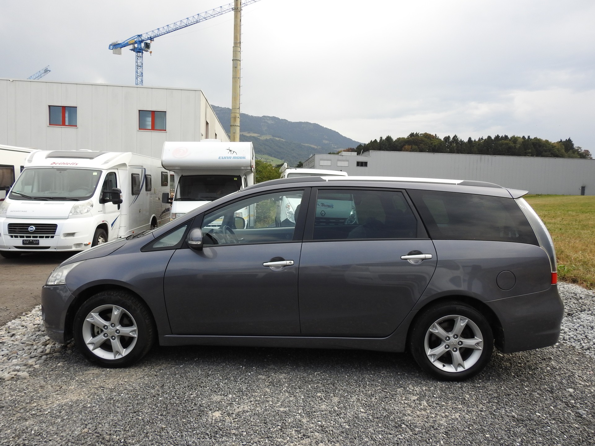 MITSUBISHI Grandis 2.0 16V DID Swiss Edition-showroom-element-2