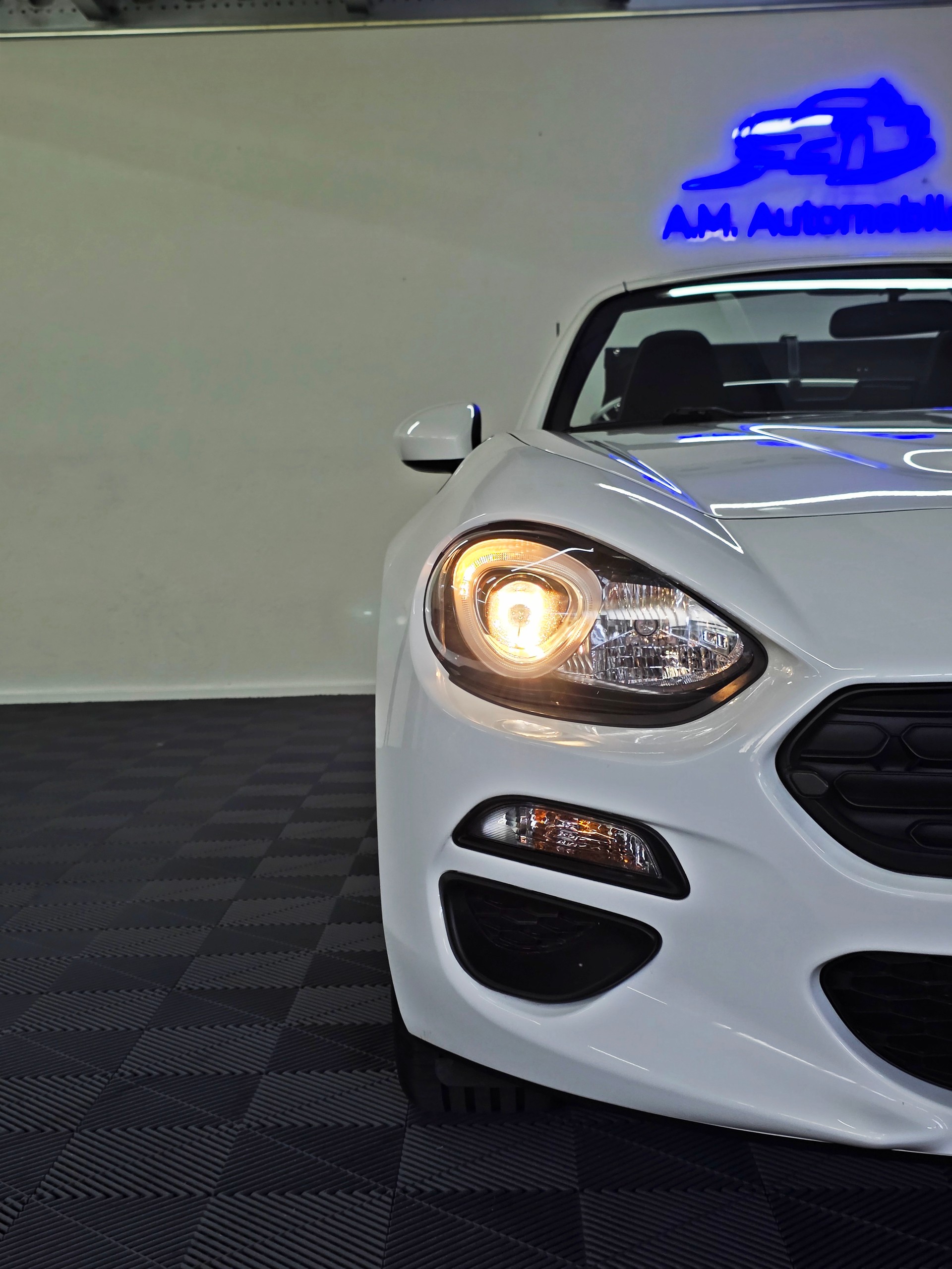 FIAT 124 Spider 1.4 TB-showroom-element-2