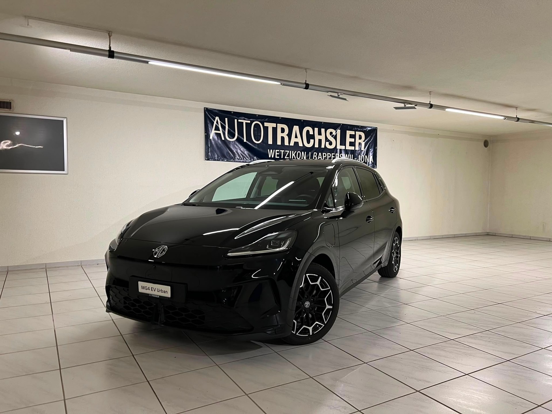 MG 4 EV Urban 54kWh Premium