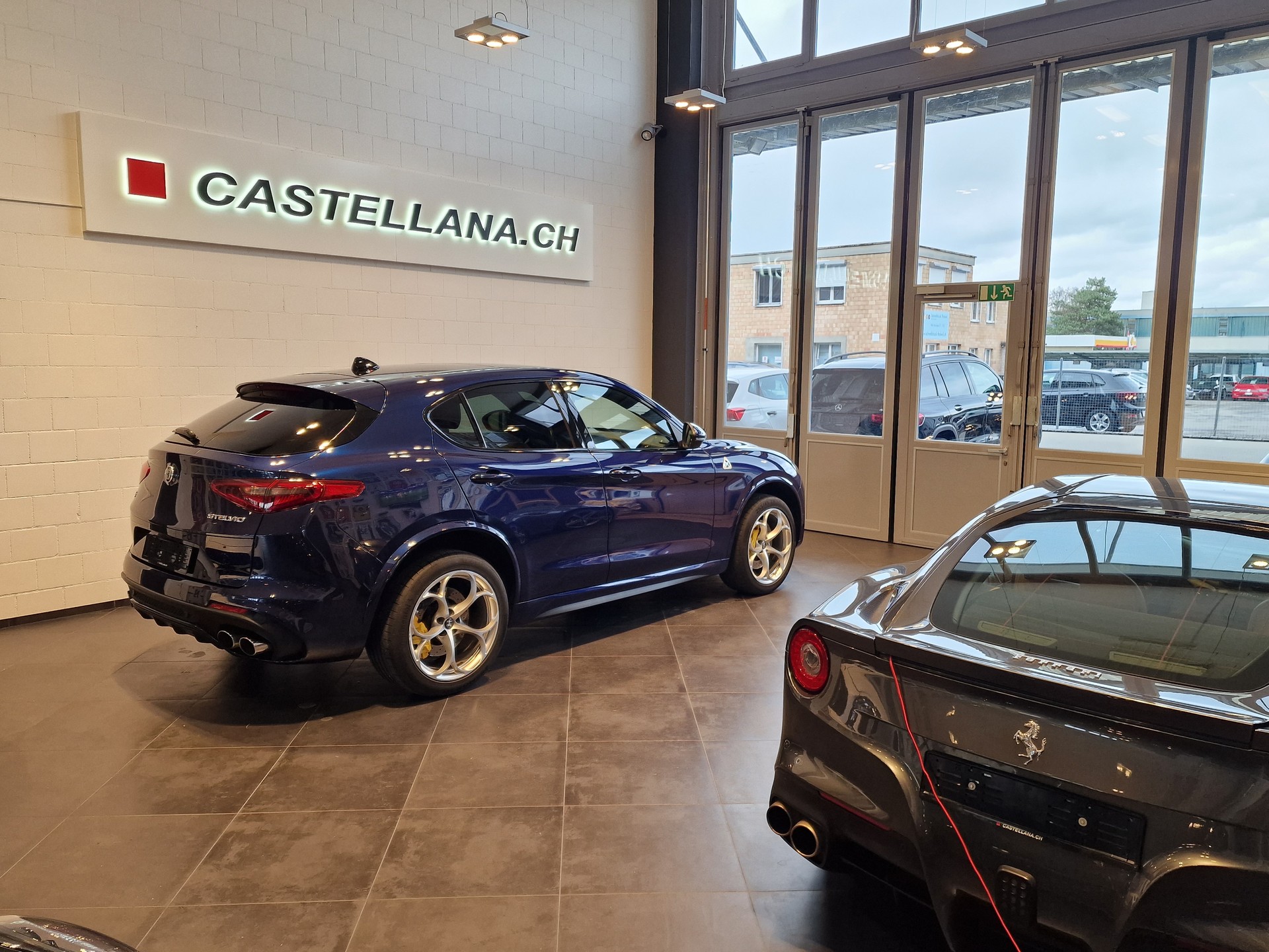 ALFA ROMEO Stelvio 2.9 V6 Biturbo Q4 Quadrifoglio-showroom-element-3