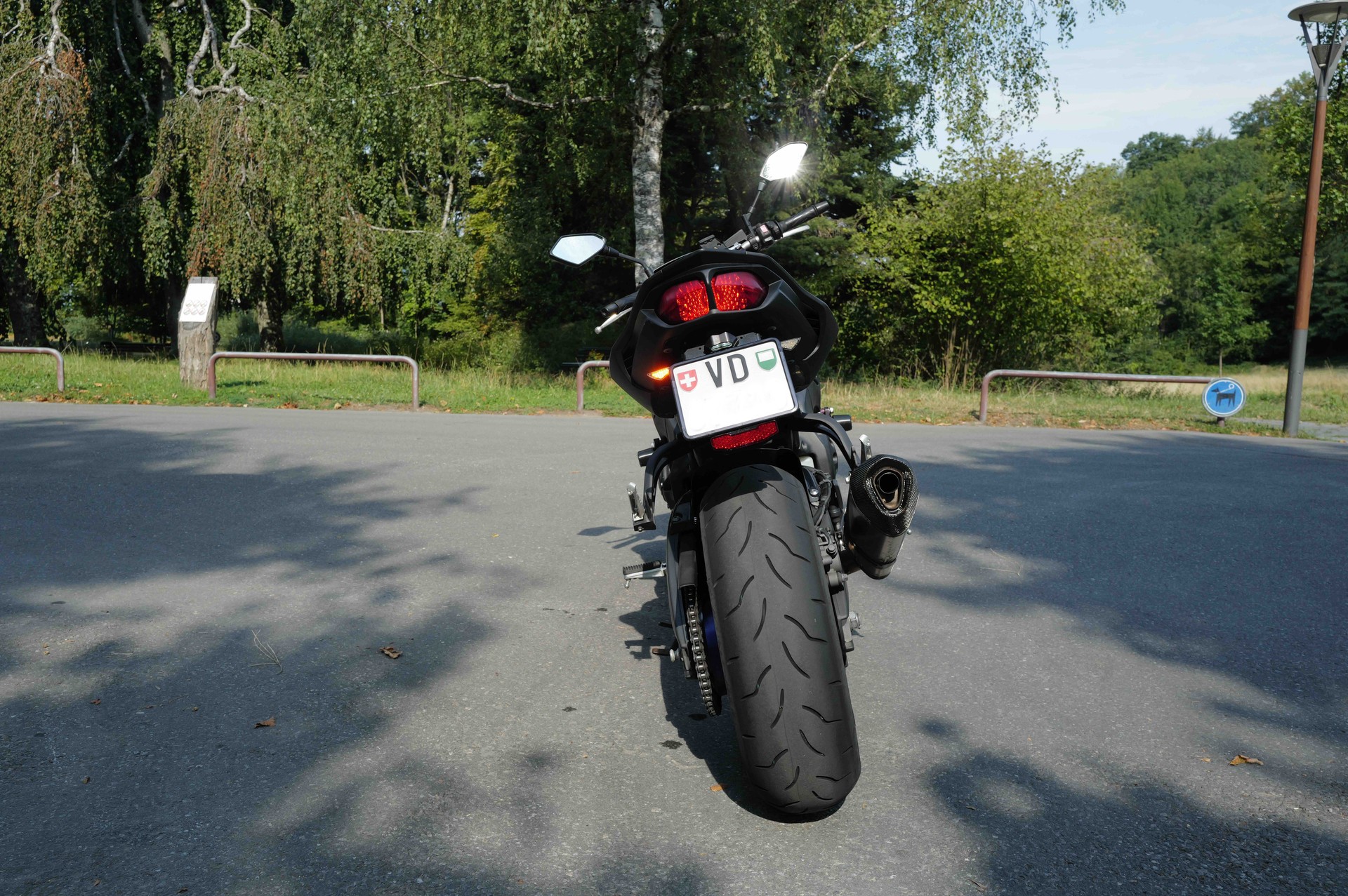 YAMAHA FZ8 N ABS-image-3