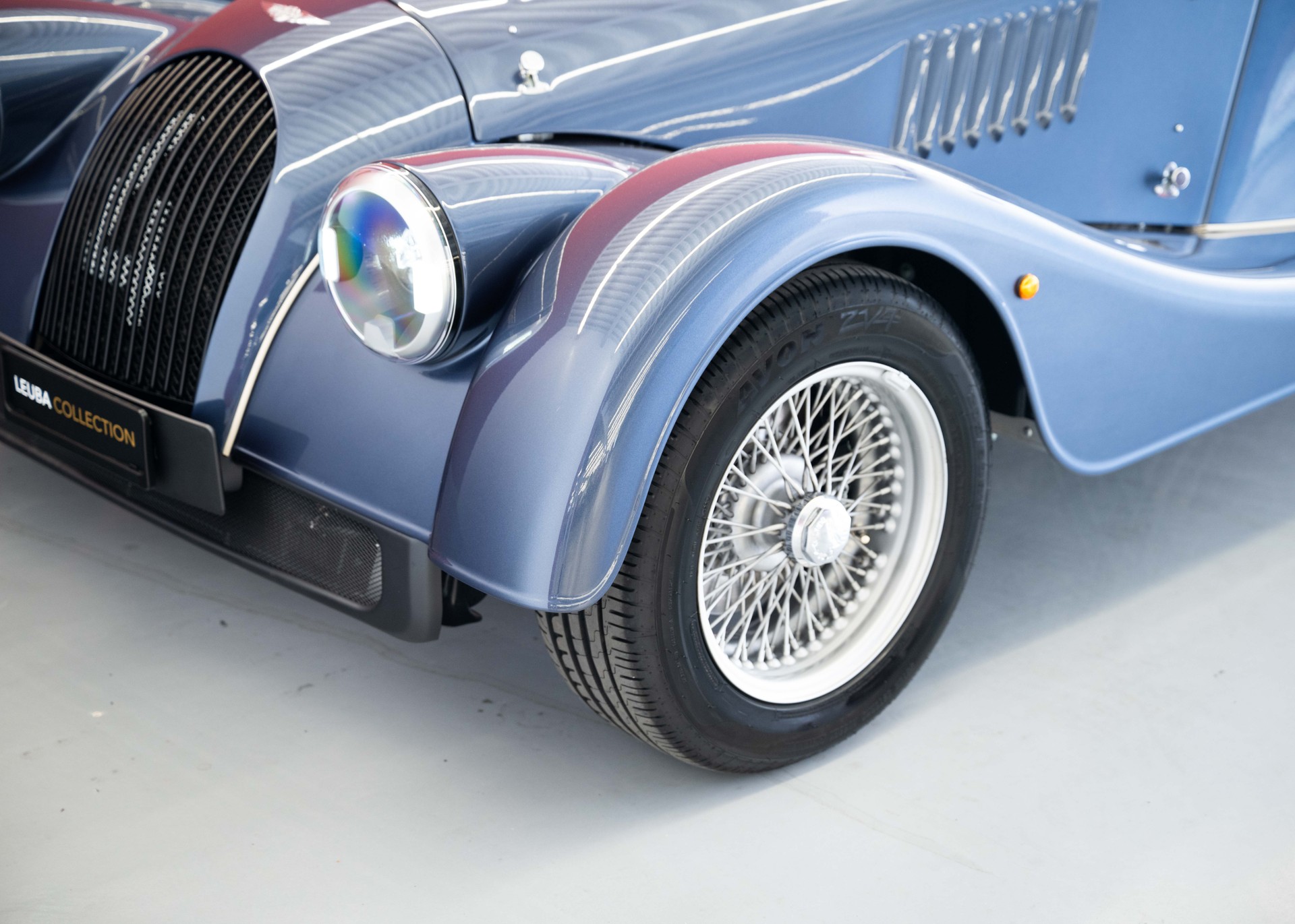 MORGAN Plus Four 2.0 Bespoke (MY 26, Swiss new car, 1 of 1 configuration, Prussian Blue Porsche metallic, 30-month warranty)-image-14