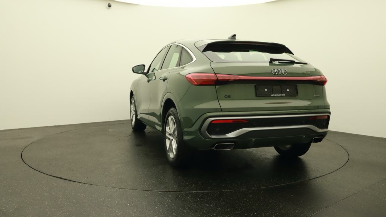 AUDI Q5 Sportback TFSI quattro S Line 150 kW S-tronic-showroom-element-3