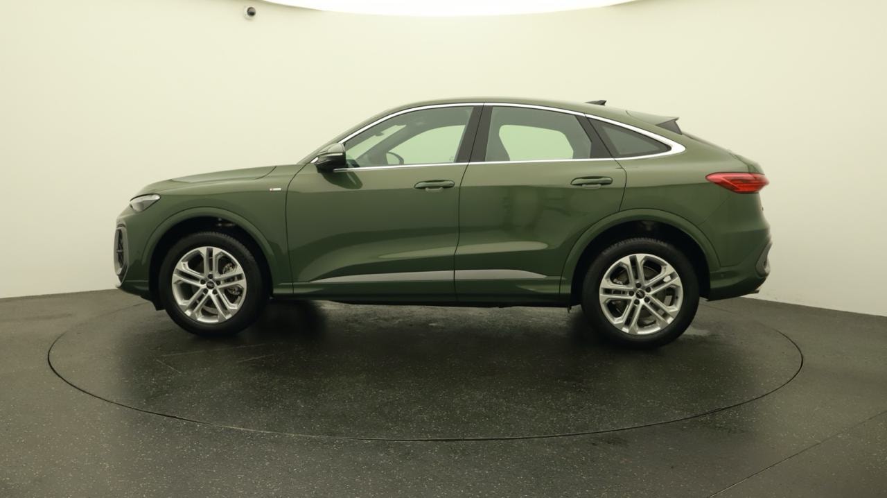 AUDI Q5 Sportback TFSI quattro S Line 150 kW S-tronic-showroom-element-1