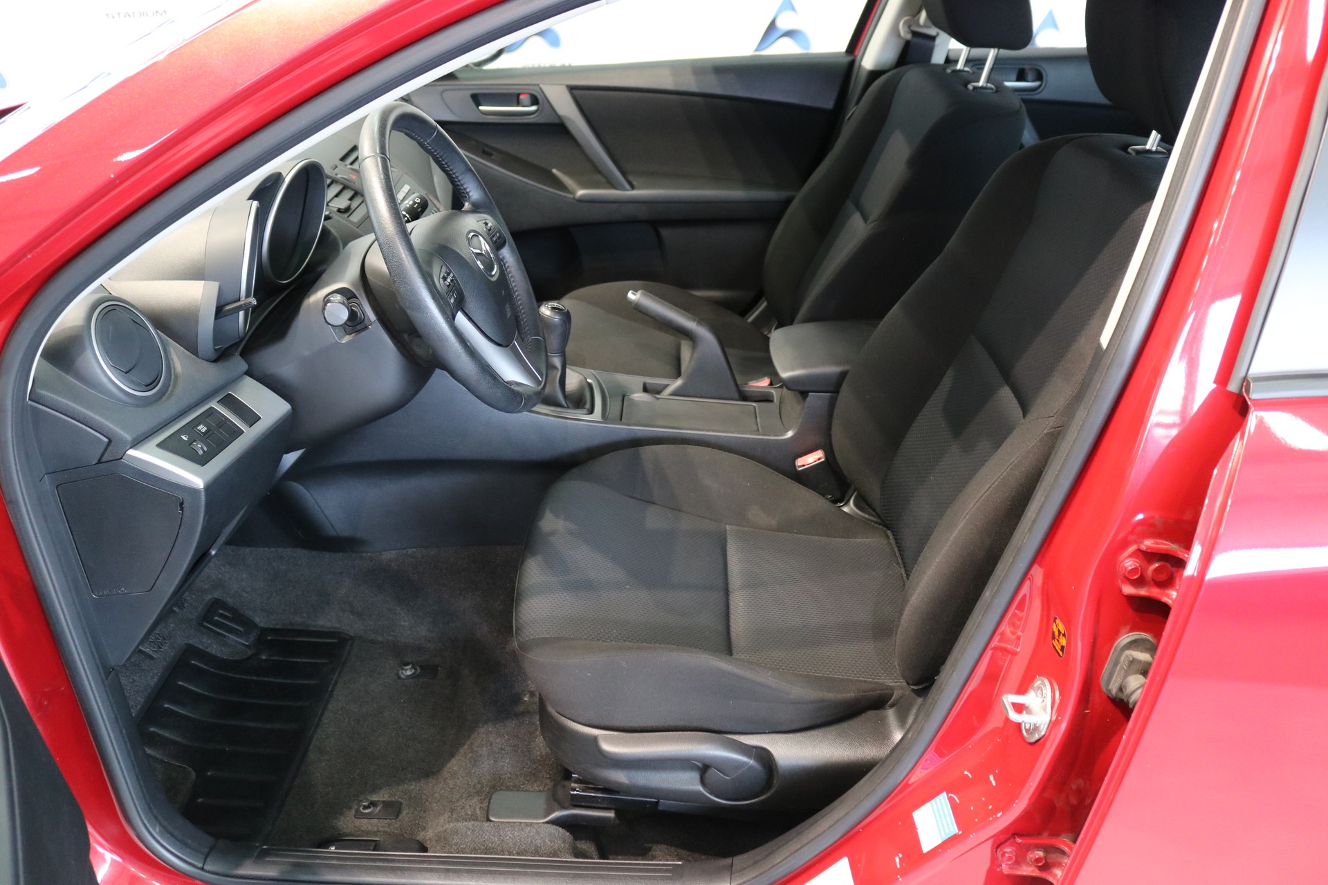 MAZDA 3 1.6 16V Exclusive-showroom-element-2