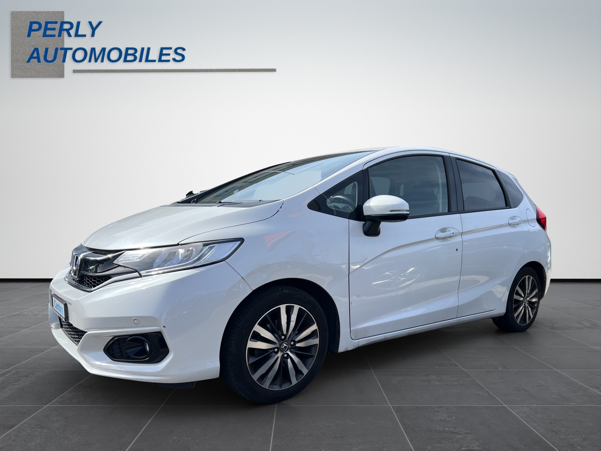 HONDA Jazz 1.3i Elegance-showroom-element-1