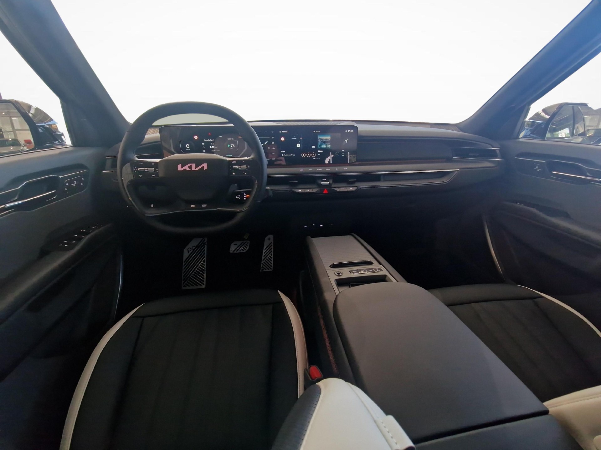 KIA EV9 99.8 kWh GT-Line 4x4-image-8
