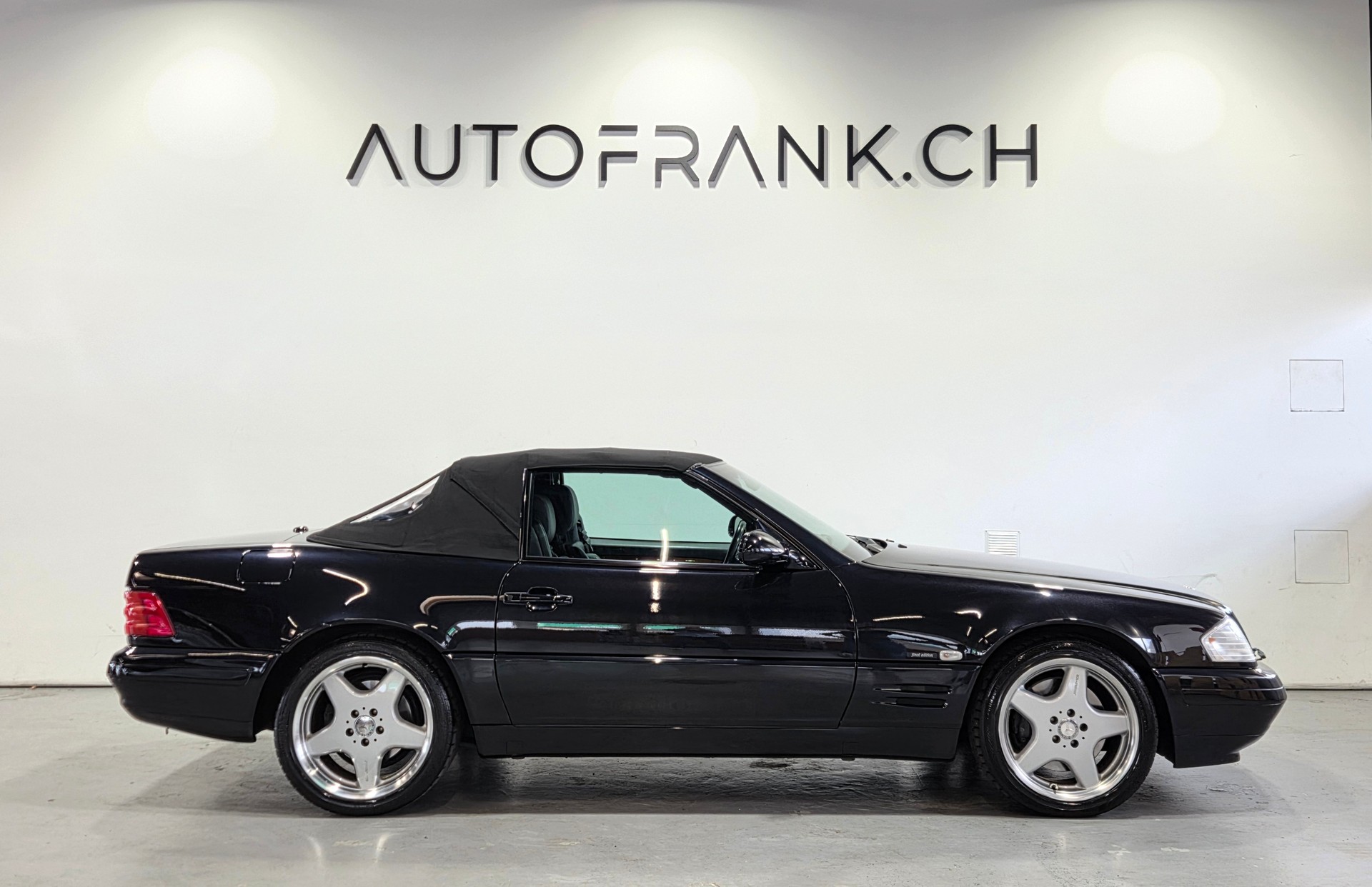 MERCEDES-BENZ SL 500 Final Edition-image-22