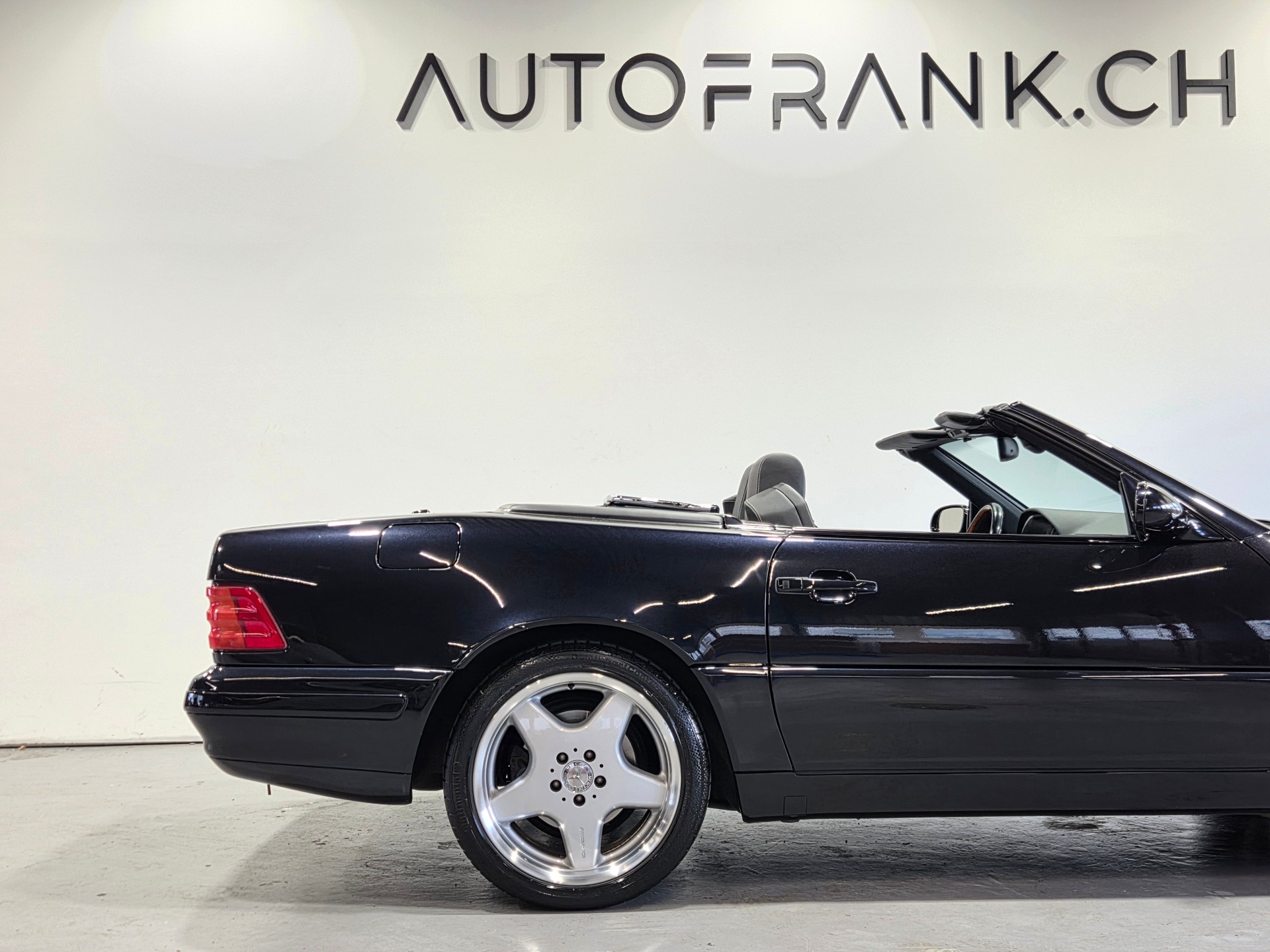 MERCEDES-BENZ SL 500 Final Edition-image-19