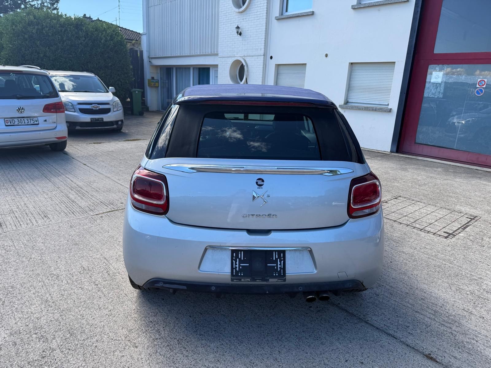 DS AUTOMOBILES DS3 Cabrio 1.6 THP Sport Chic-image-4