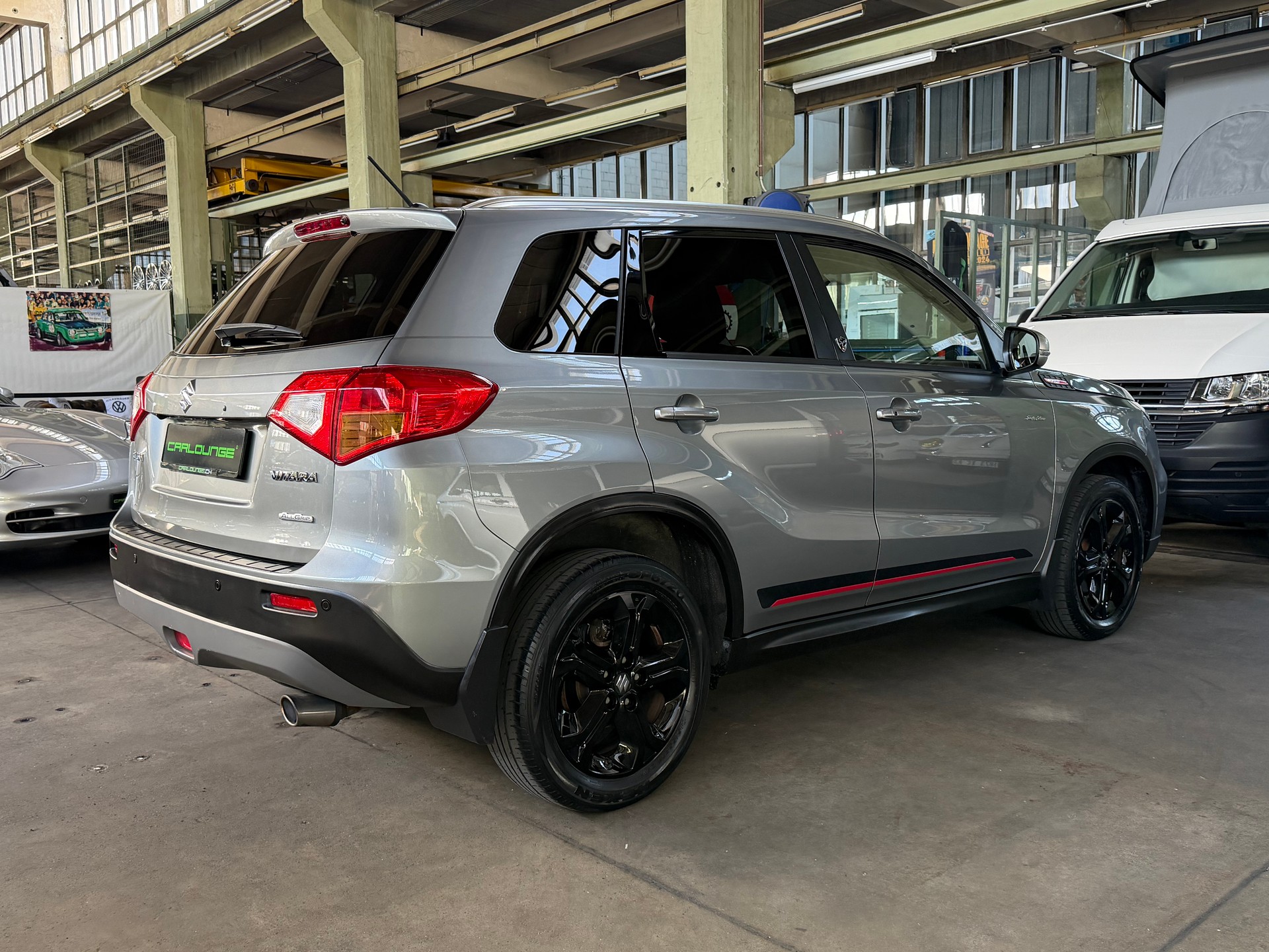 SUZUKI Vitara 1.4 Boosterjet Sergio Cellano Top / Automatic-image-13