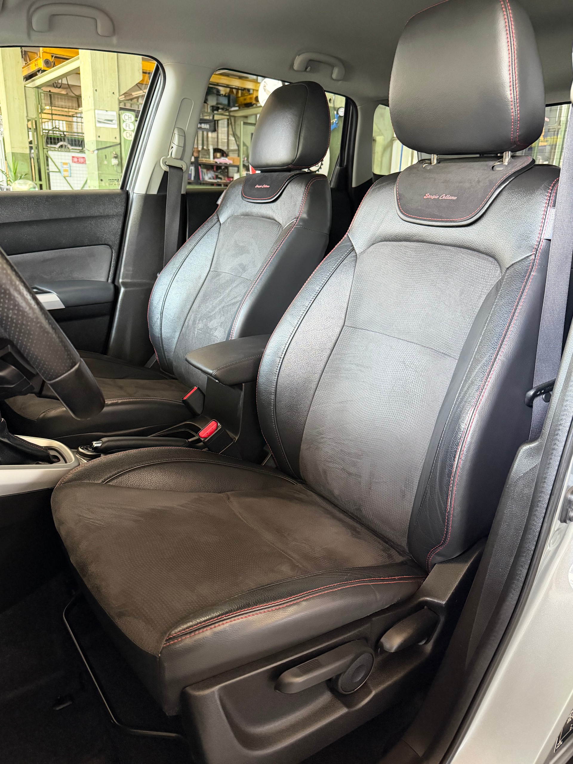 SUZUKI Vitara 1.4 Boosterjet Sergio Cellano Top / Automatic-showroom-element-3