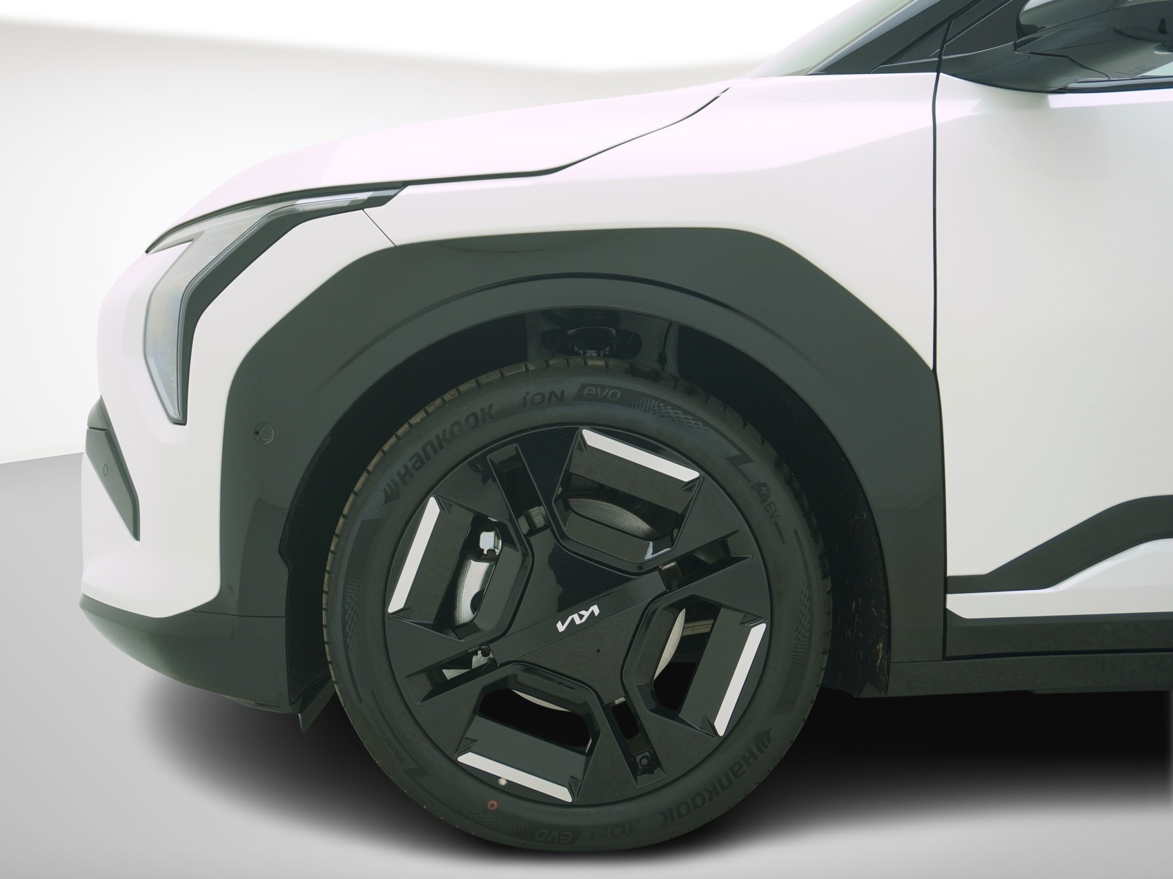 KIA EV3 81 kWh GT-Line 4x4-image-8