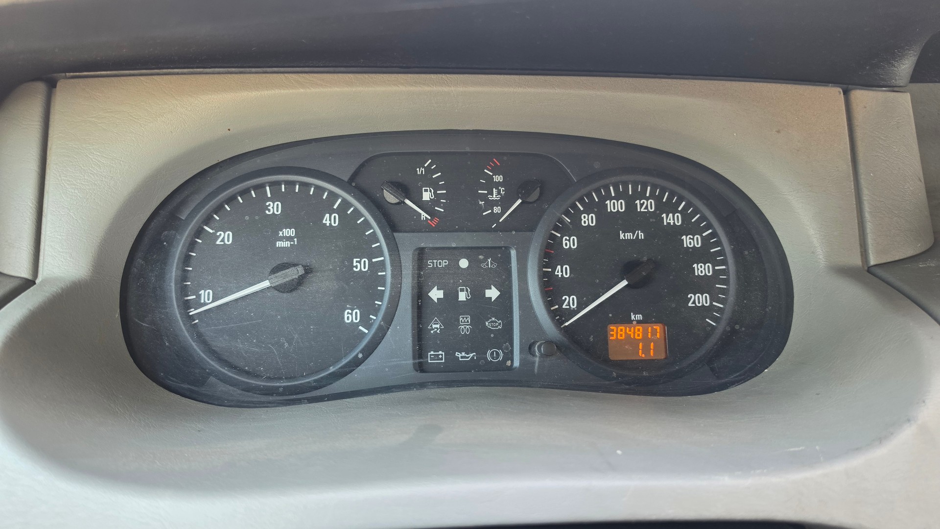 OPEL Vivaro 1.9 CDTI 2.9t-image-14
