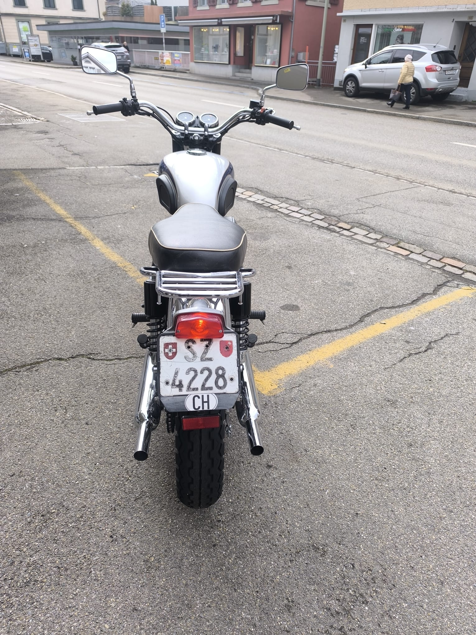 KAWASAKI W 650-image-2