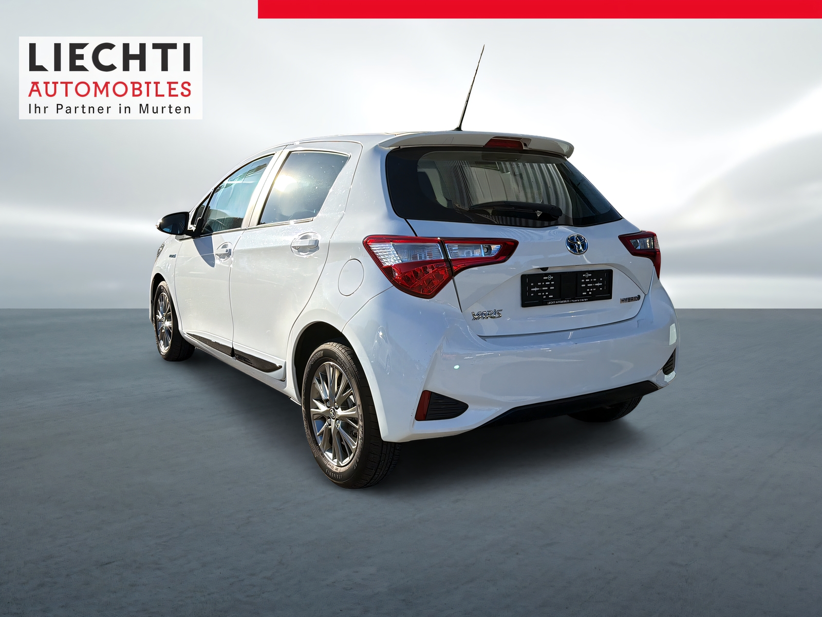TOYOTA Yaris 1.5 VVT-i Hybrid Trend e-CVT-image-9