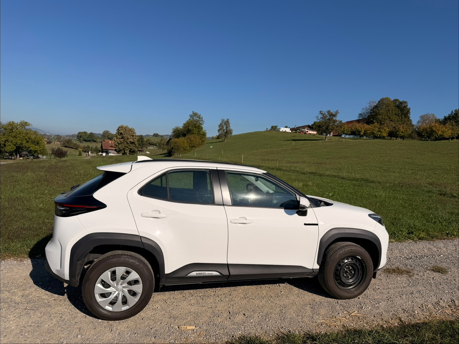 TOYOTA 1.5 VVT-i HSD Comfort