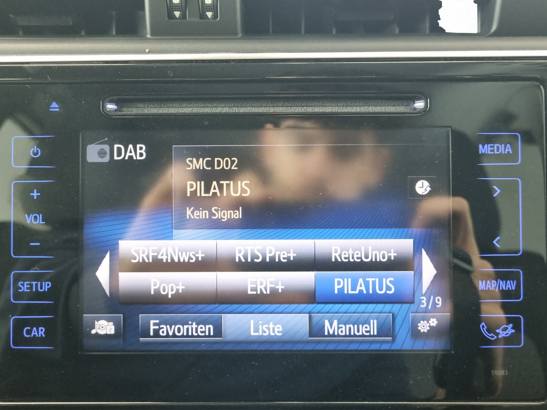 TOYOTA Auris 1.8 HSD Trend-image-13