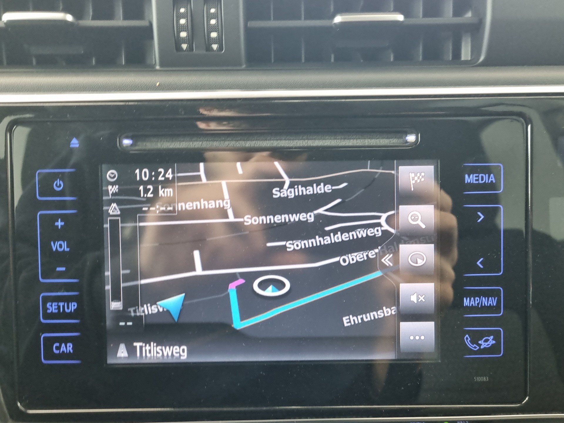TOYOTA Auris 1.8 HSD Trend-image-14