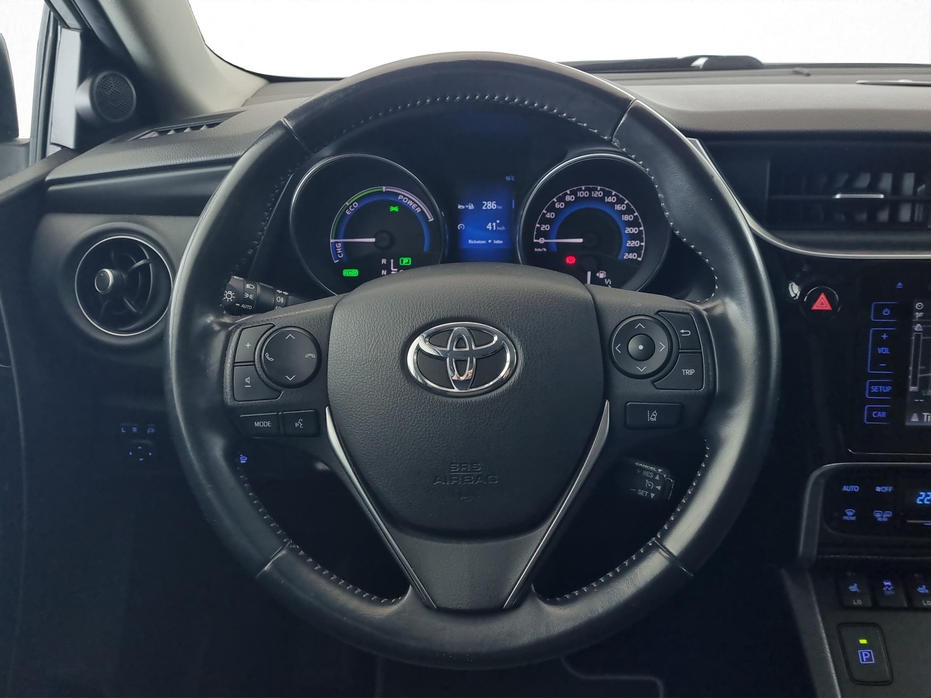 TOYOTA Auris 1.8 HSD Trend-image-8