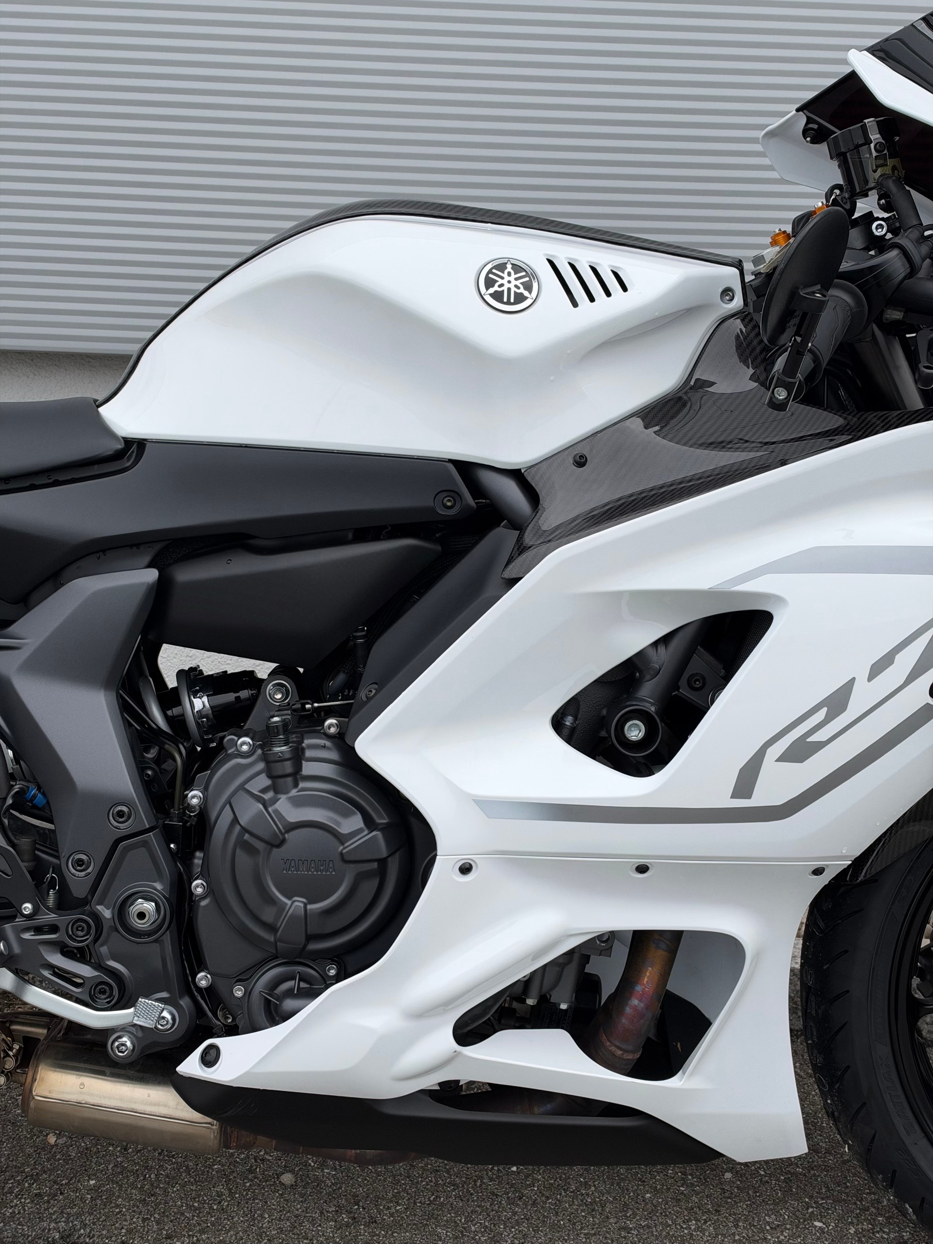 YAMAHA YZF-R7 (35kW)-image-4