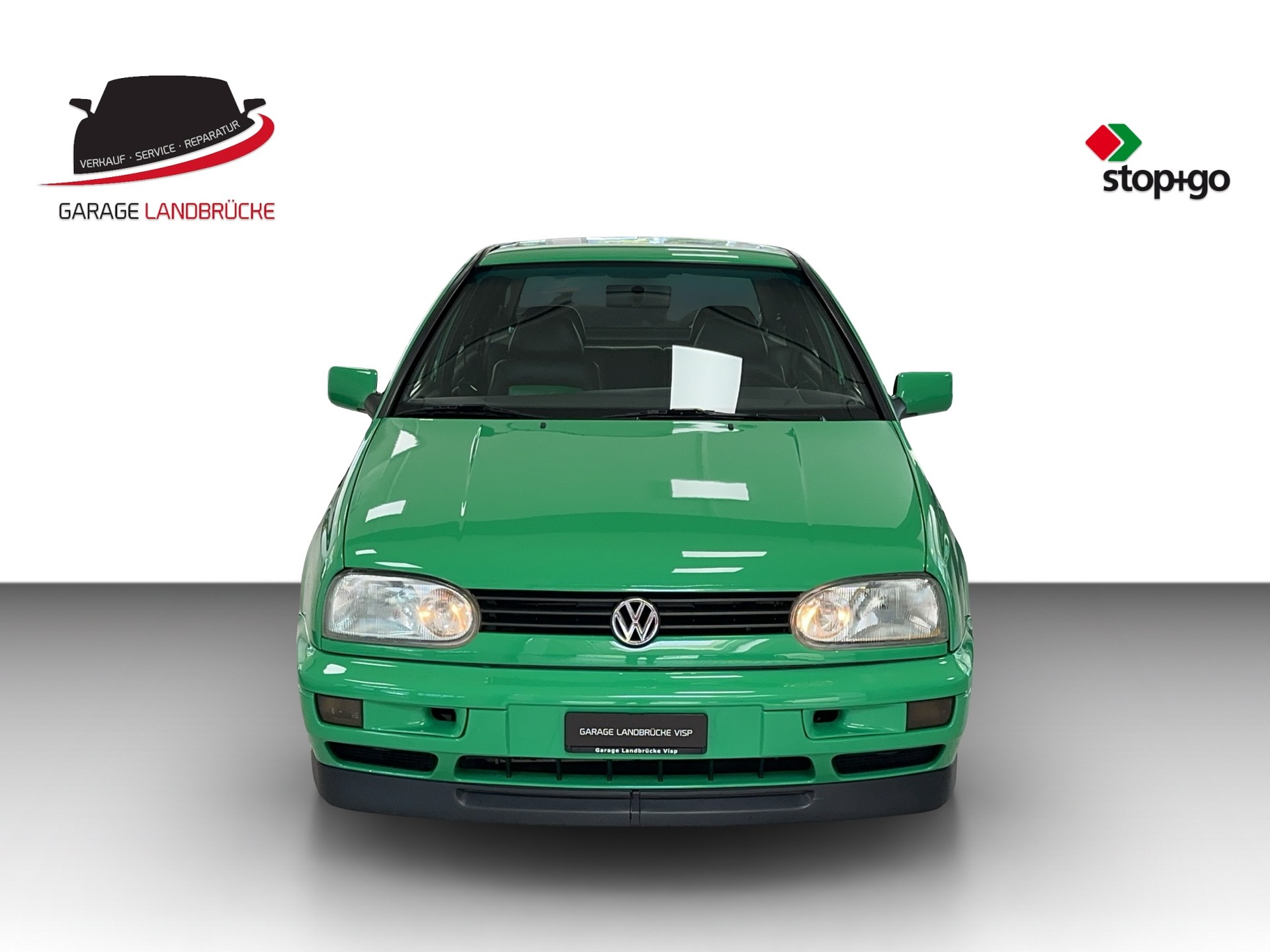 VW Golf 2900 VR6 Colour Concept-showroom-element-2