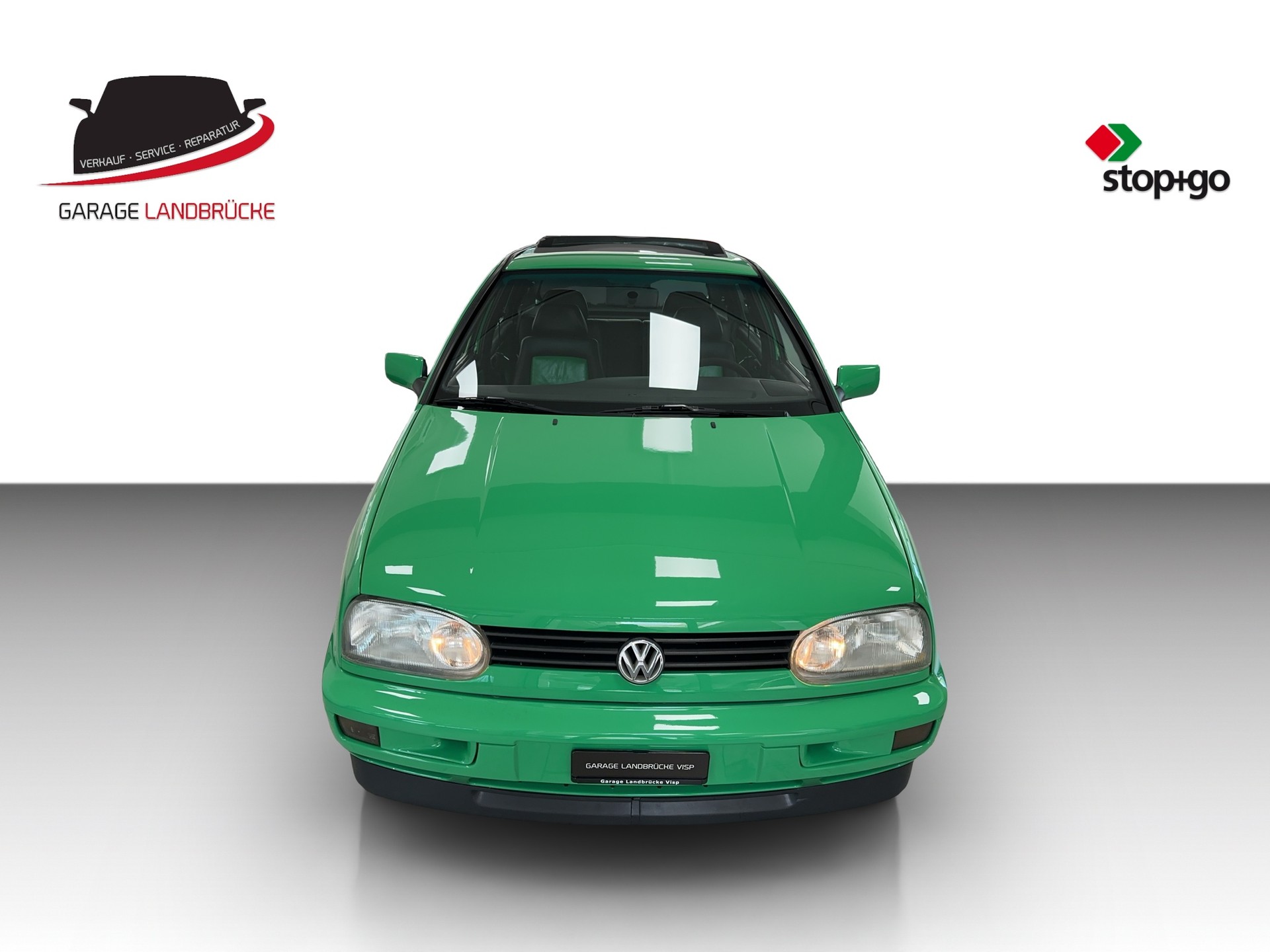VW Golf 2900 VR6 Colour Concept-showroom-element-3