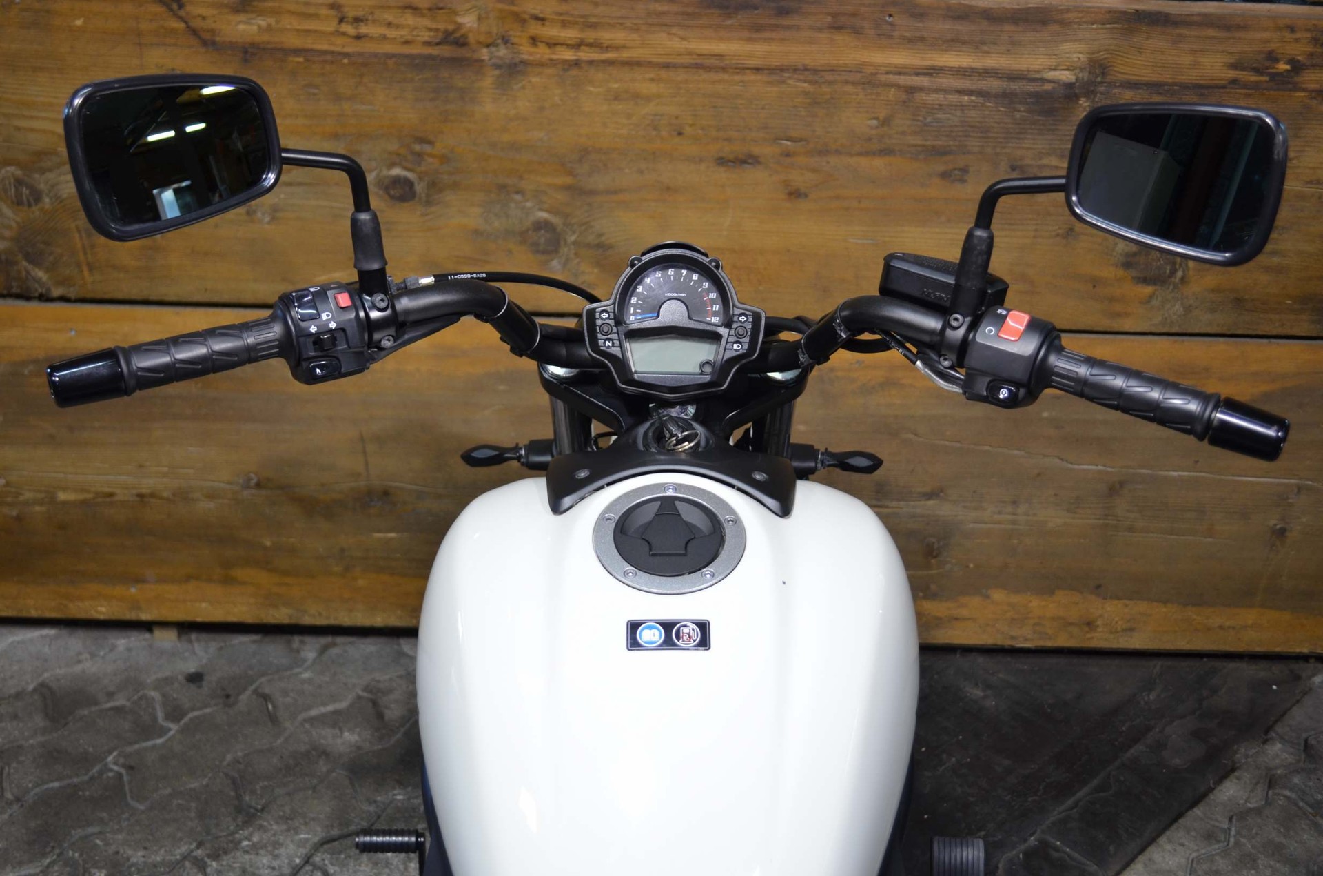KAWASAKI Vulcan S-image-2
