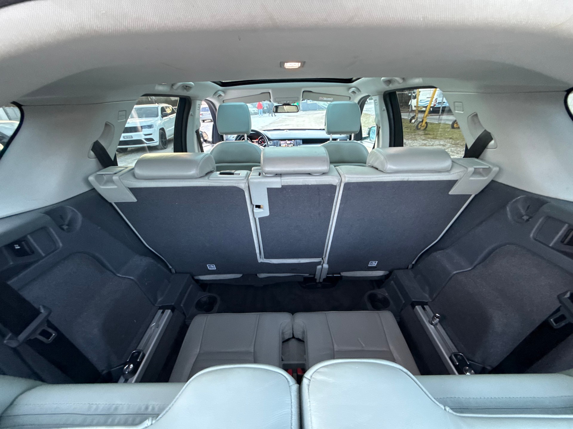 LAND ROVER Discovery Sport 2.0 Si4 HSE Luxury AT9-image-6