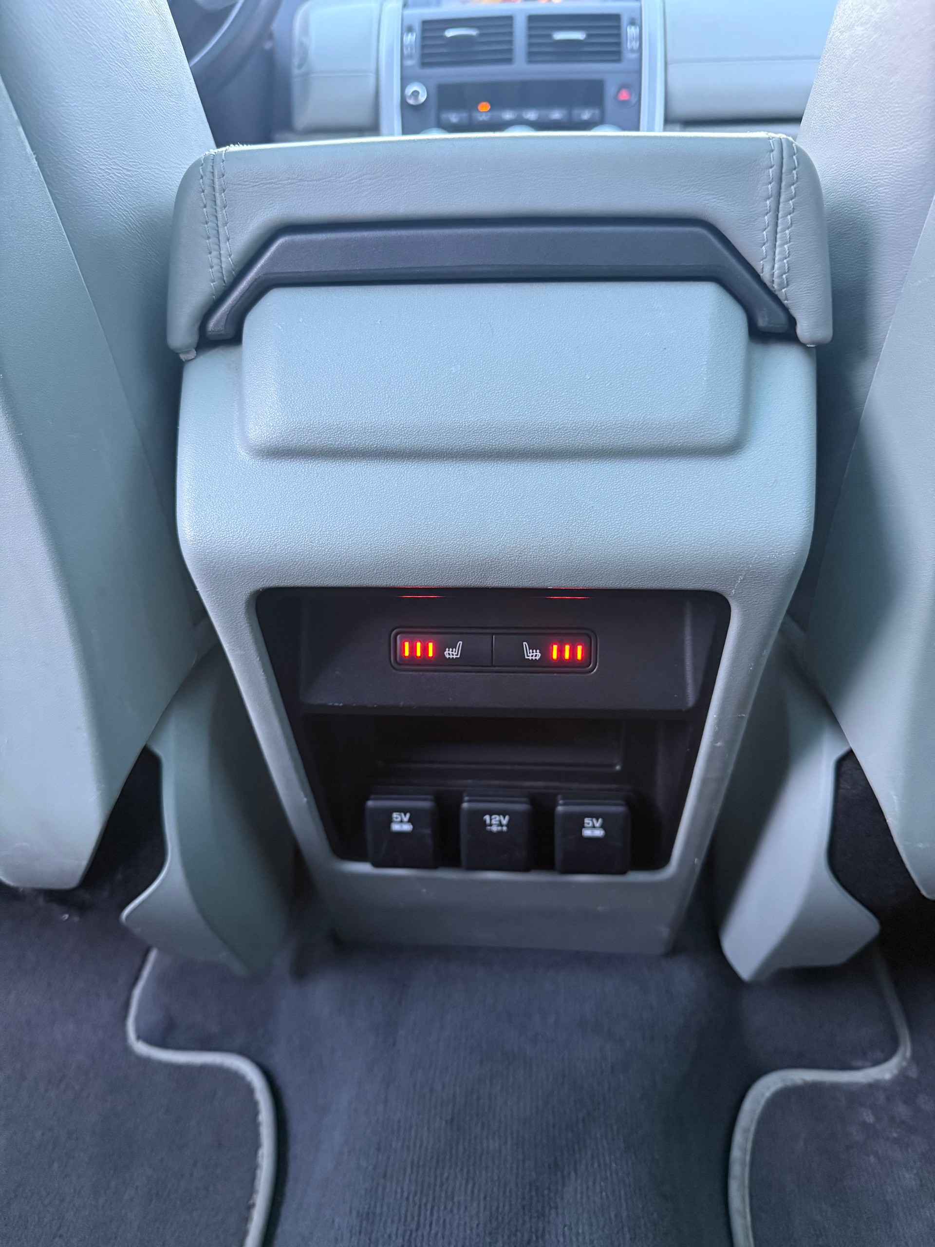 LAND ROVER Discovery Sport 2.0 Si4 HSE Luxury AT9-image-13