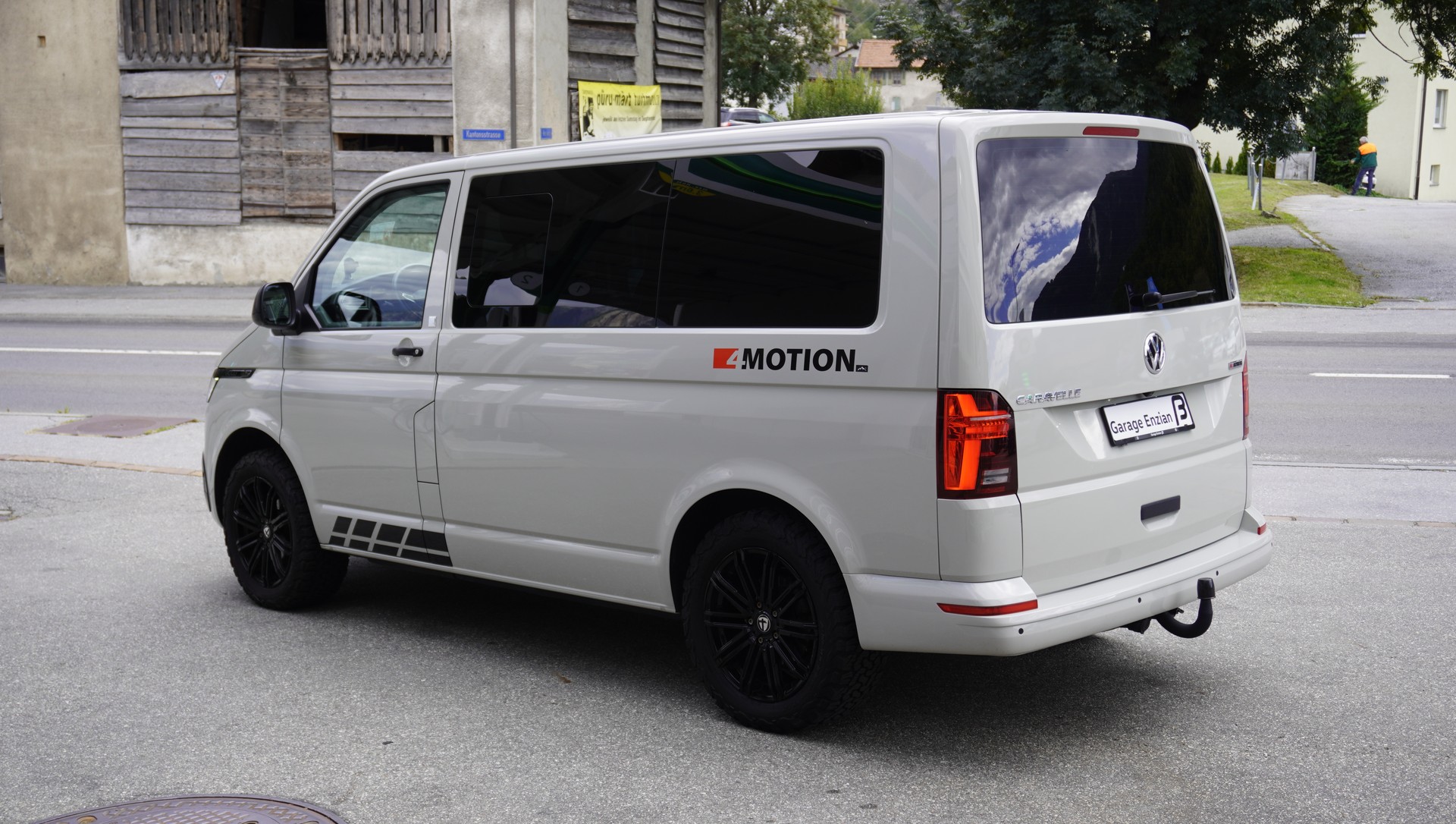 VW T6.1 2.0 TDI Caravelle 4Motion DSG-image-5