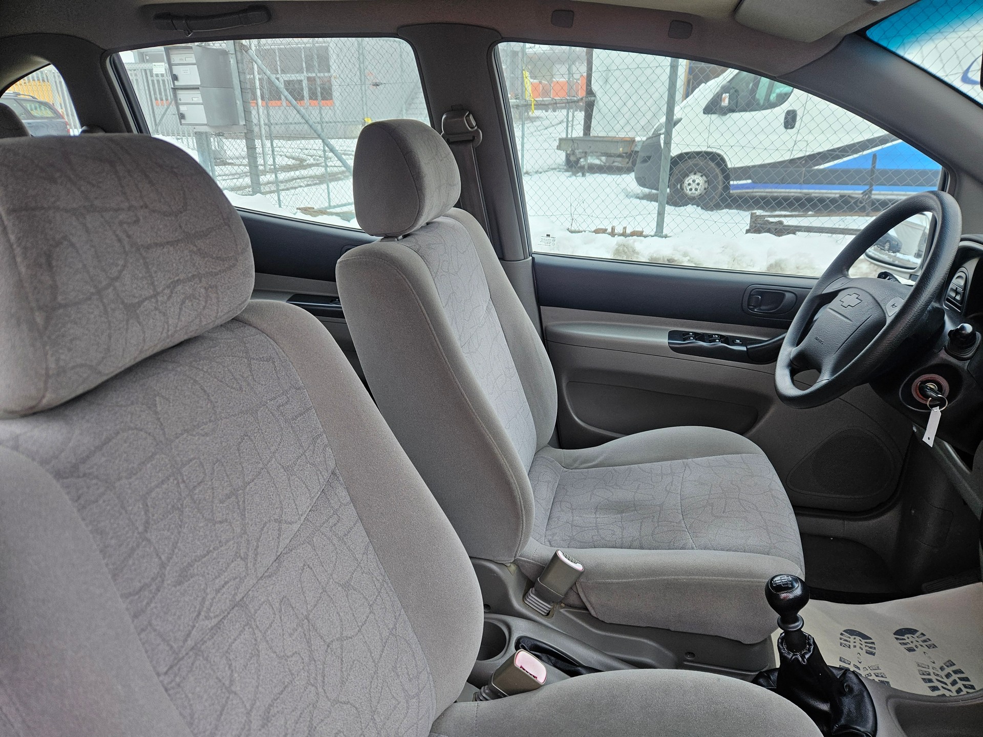 CHEVROLET Tacuma 1.6 Light-image-14