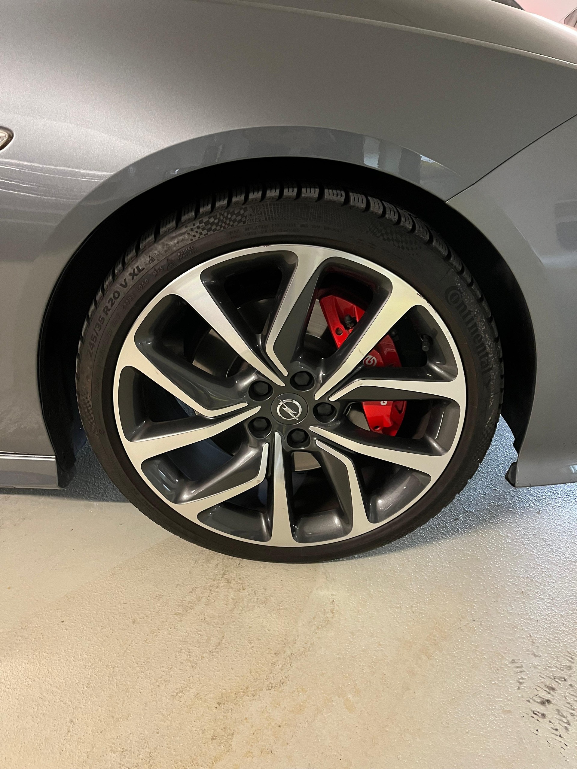 OPEL Insignia 2.0 T Sports Tourer GSi Automatic-image-2