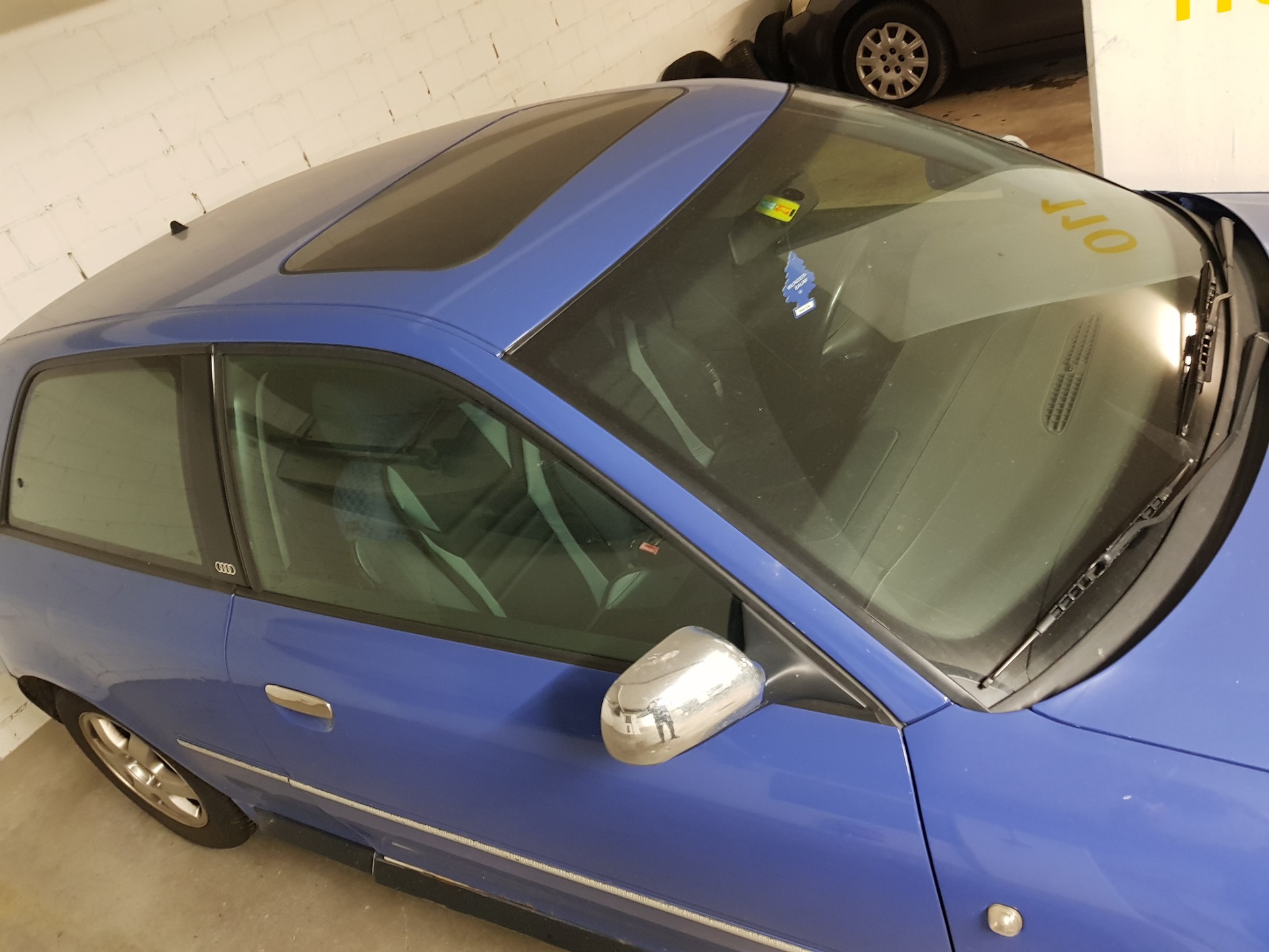 AUDI A3 1.8 T Attraction-image-1