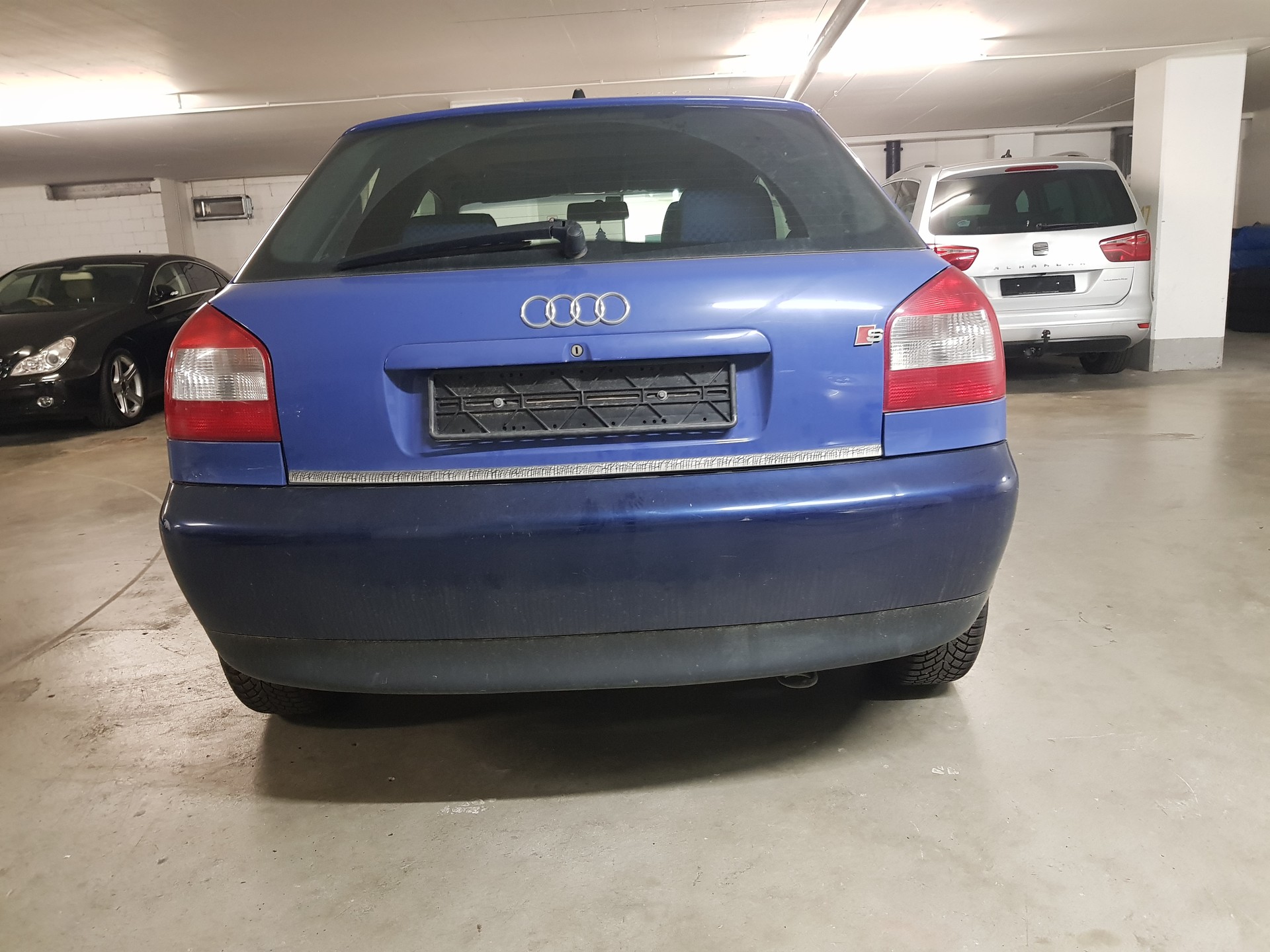 AUDI A3 1.8 T Attraction-image-7