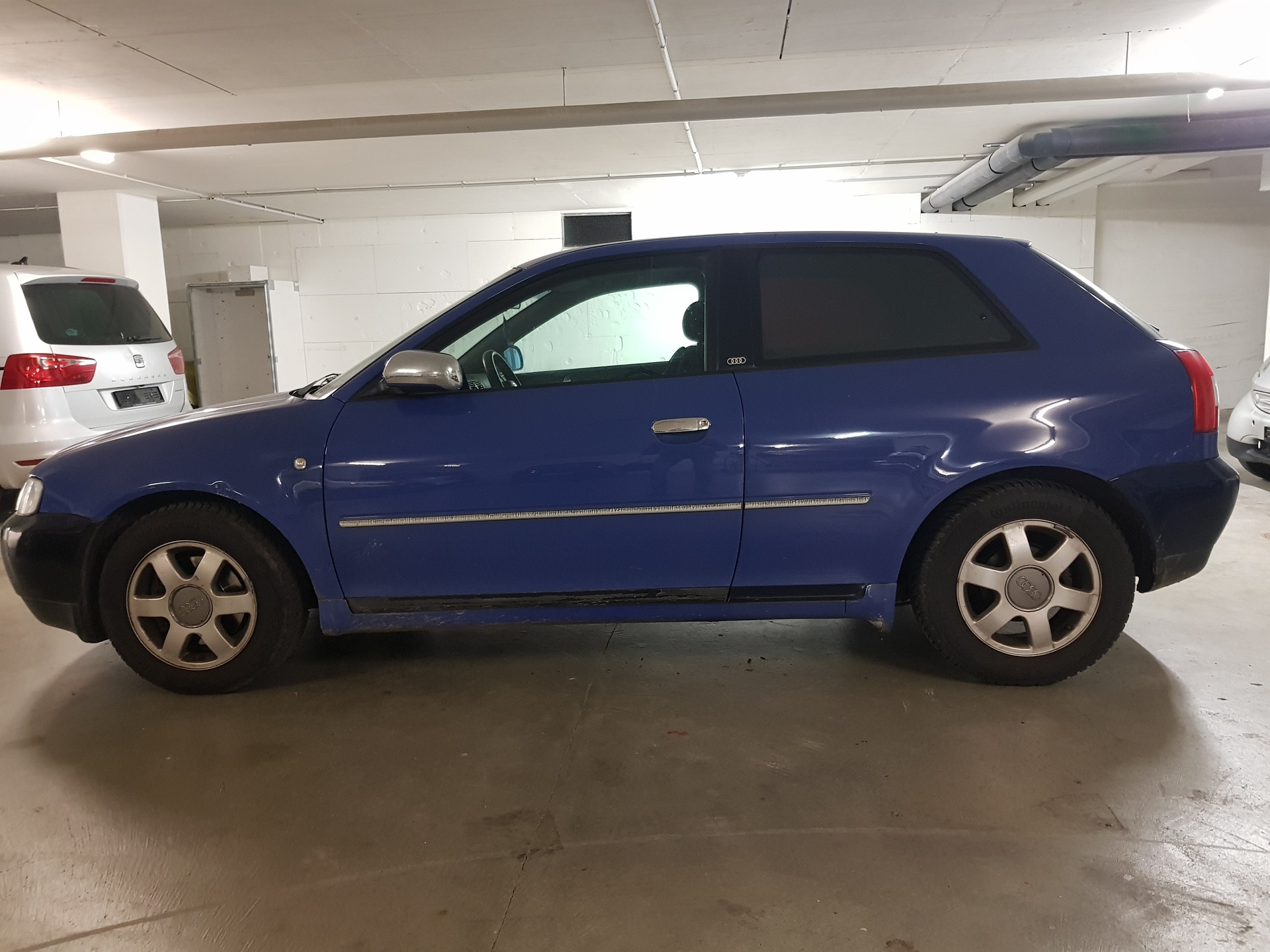 AUDI A3 1.8 T Attraction-image-6