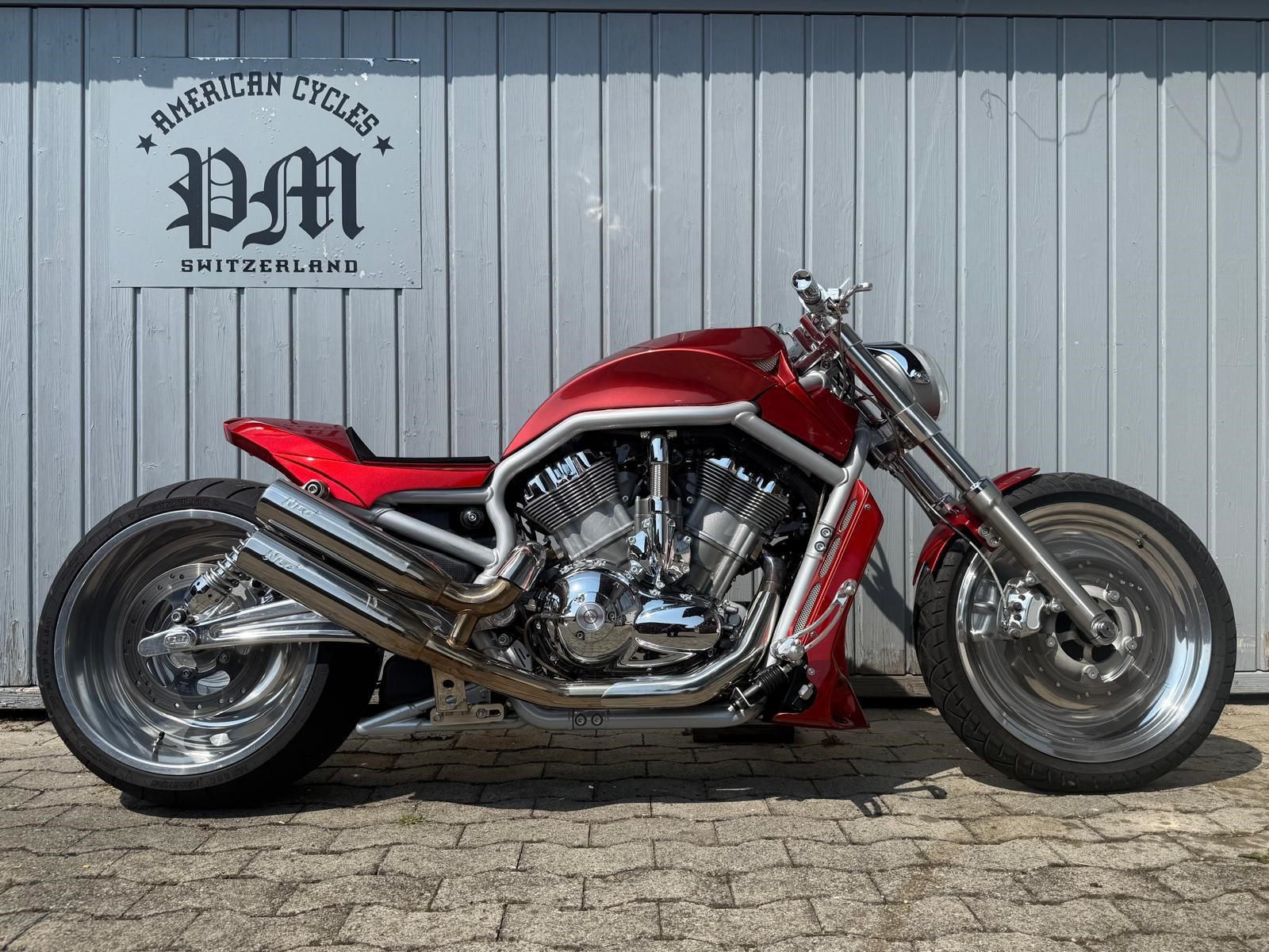 HARLEY-DAVIDSON VRSCA V-Rod 1200
