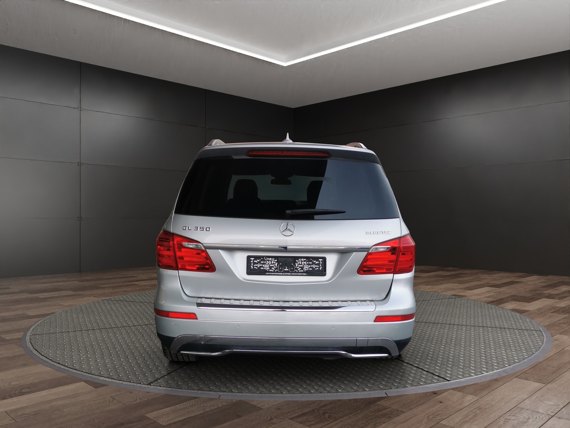 MERCEDES-BENZ GL 350 BlueTEC 4Matic 7G-TRONIC-image-7