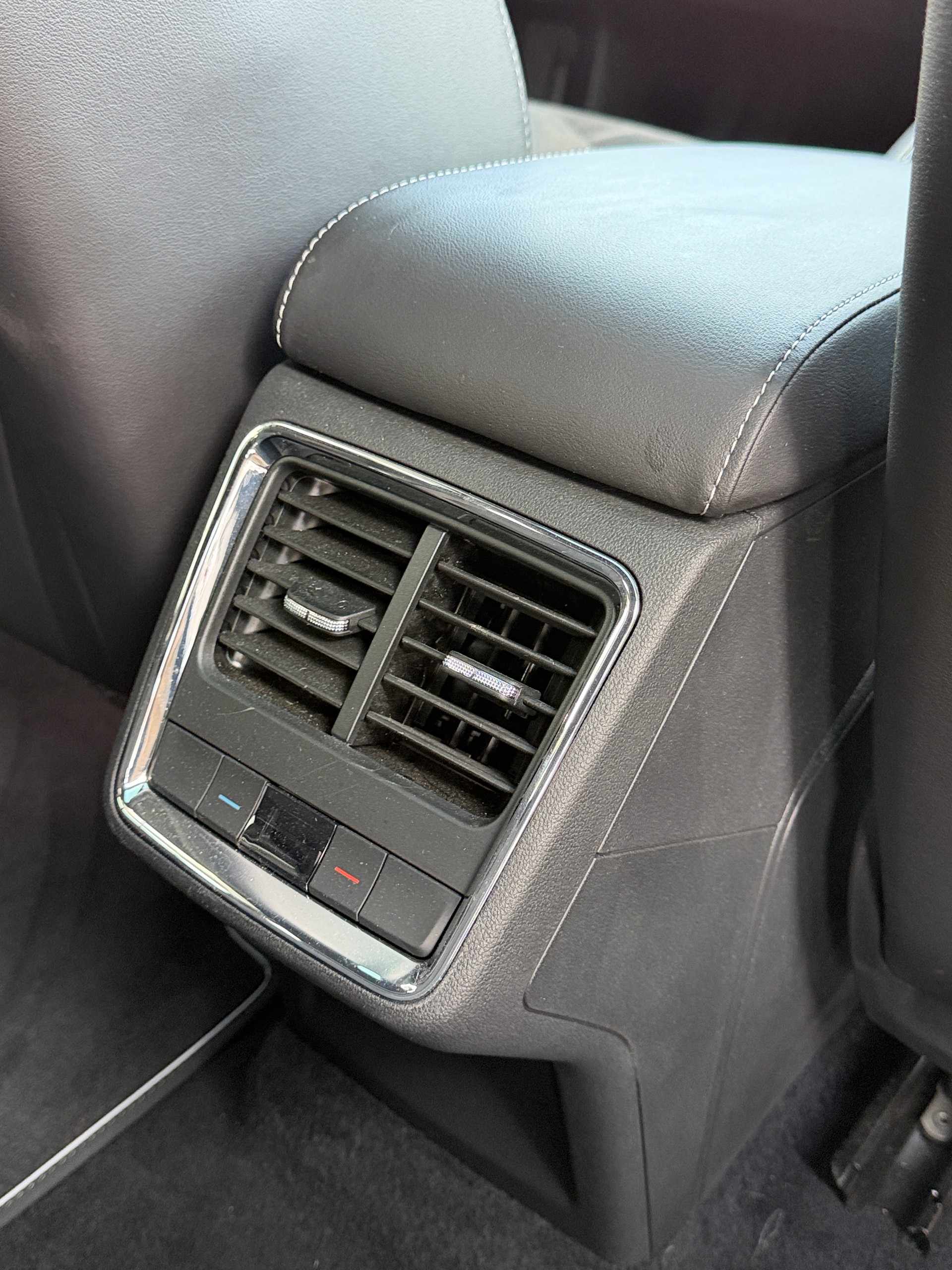 SKODA Enyaq iV 80x SportLine-image-15