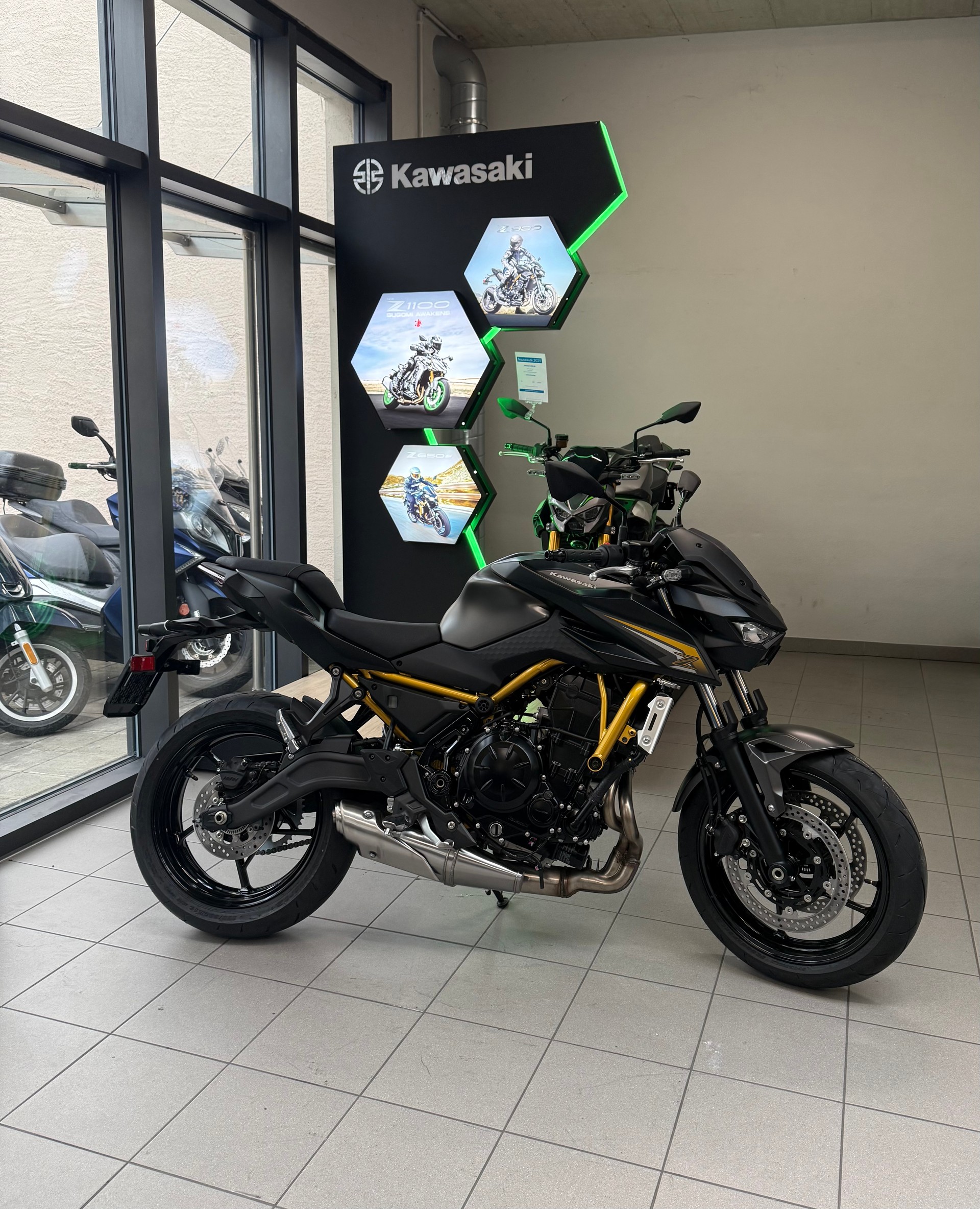 KAWASAKI S-image-0
