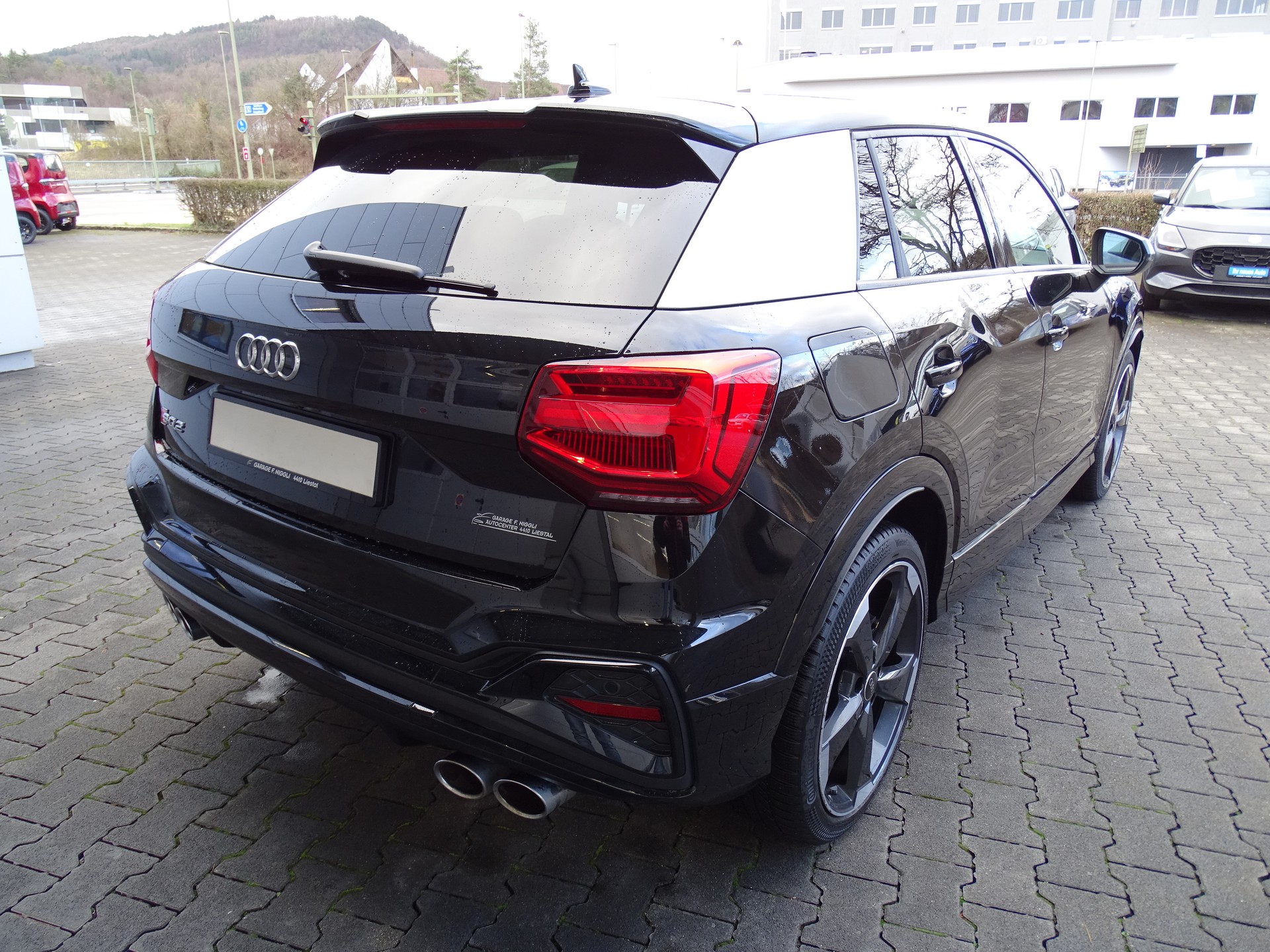 AUDI SQ2 TFSI quattro S-tronic-image-7