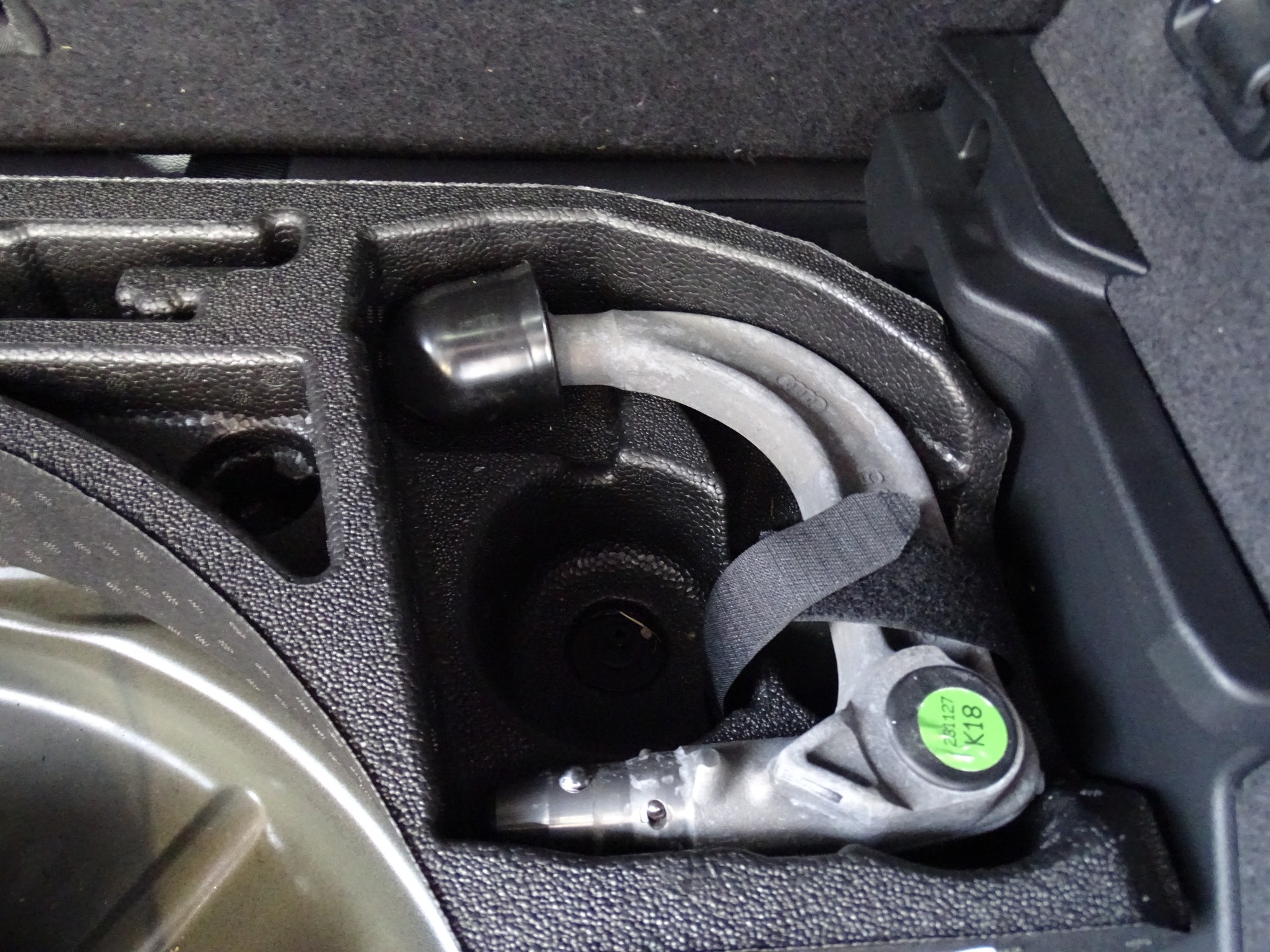 AUDI SQ2 TFSI quattro S-tronic-image-22