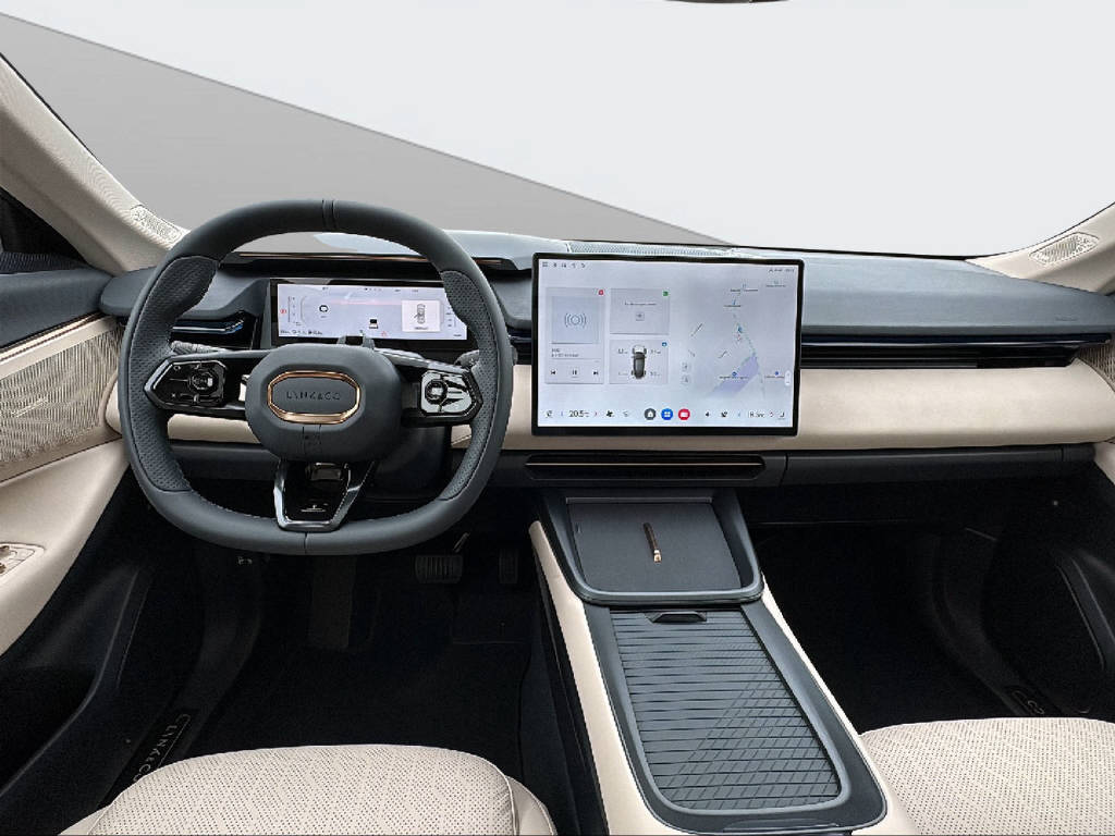 LYNK & CO 08-image-10