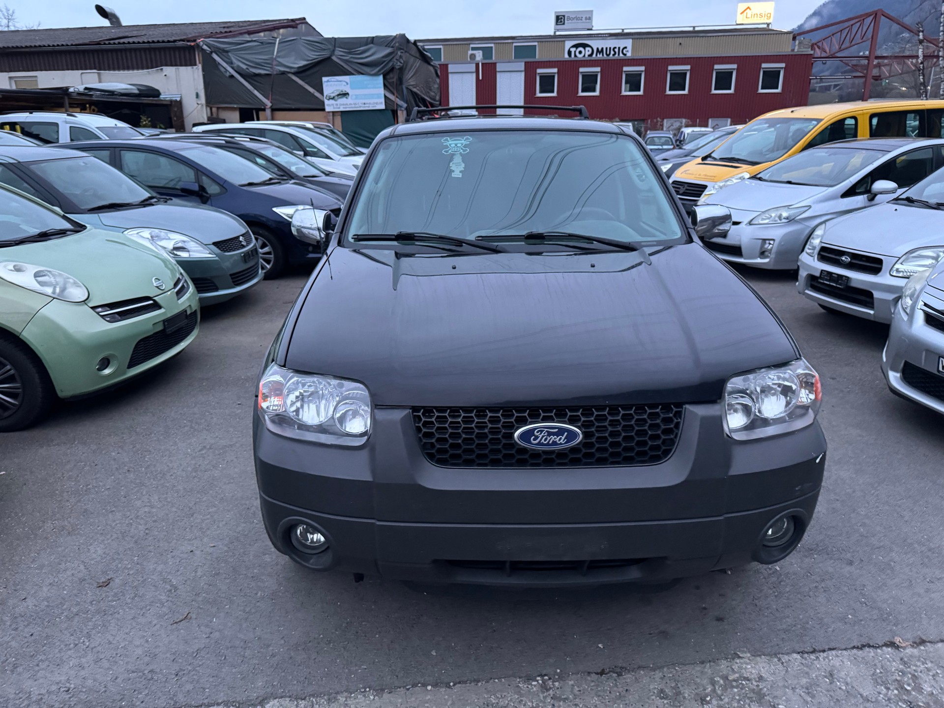 FORD Maverick 2.3 16V-image-1